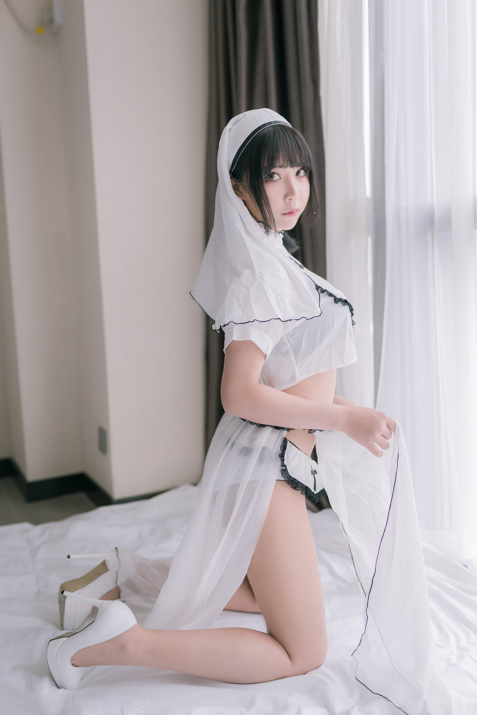 二次元妹子抱走莫子aa - 纯白修女-图32