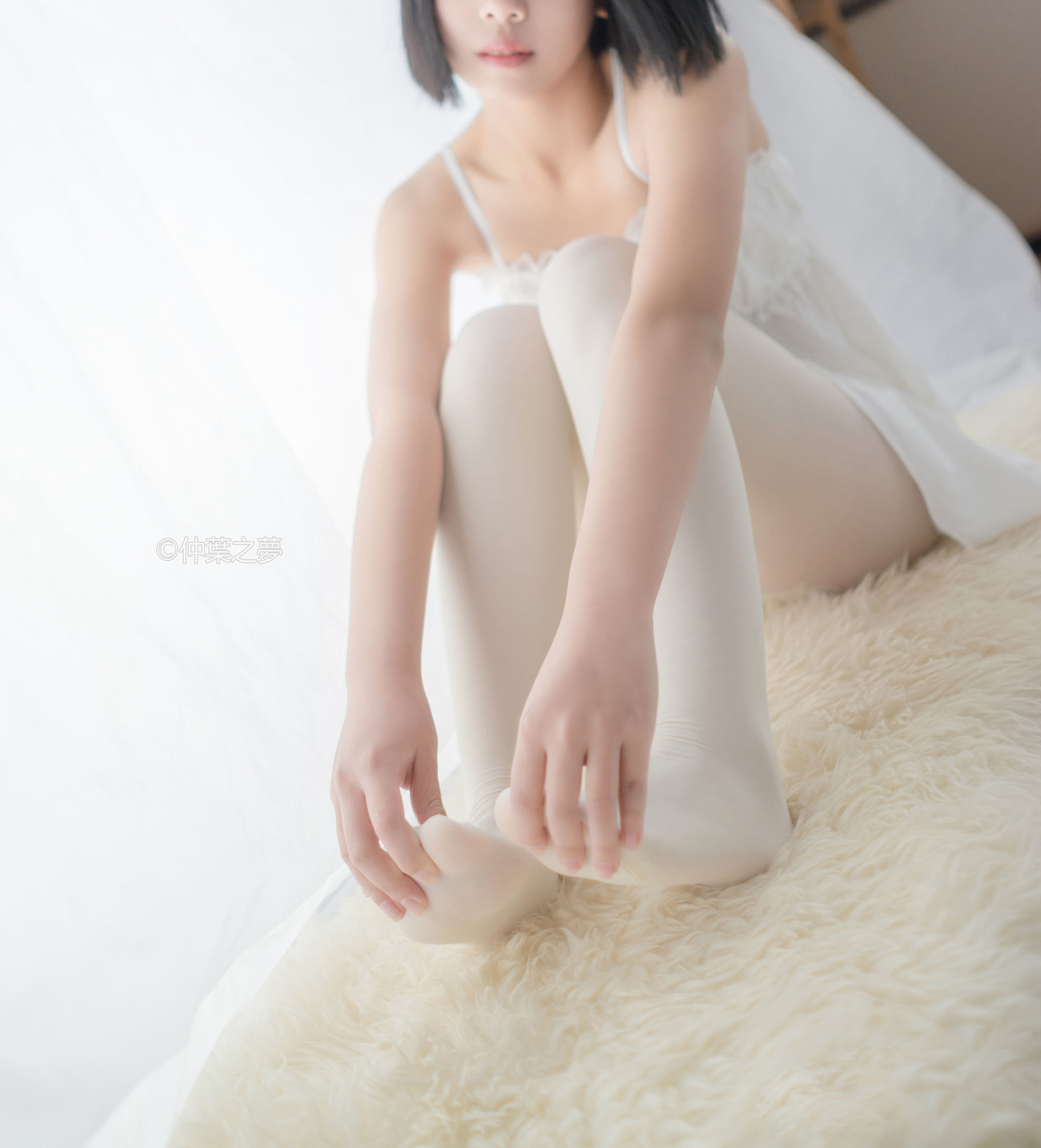 Grand.001  清纯白吊带裙-图15