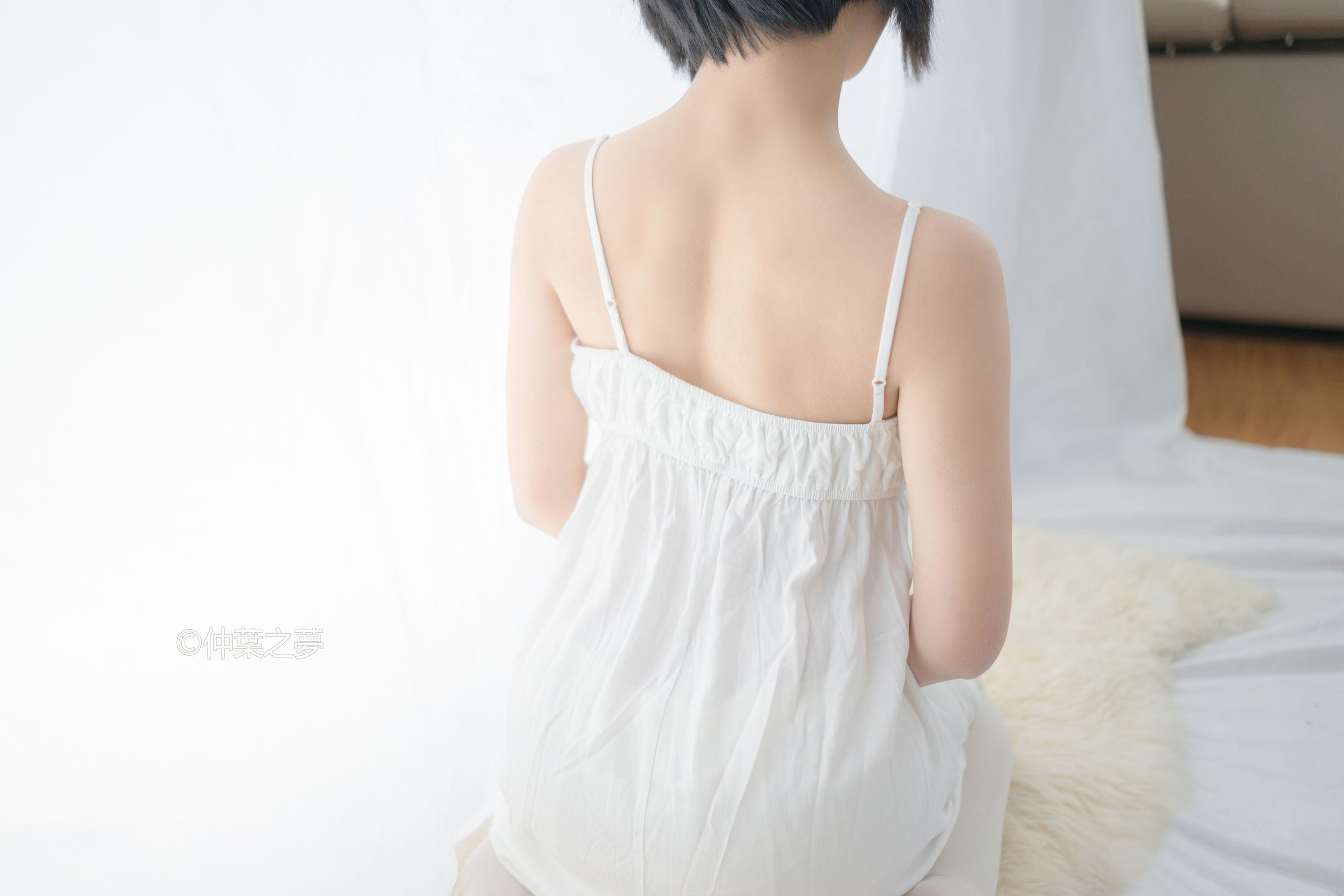Grand.001  清纯白吊带裙-图29