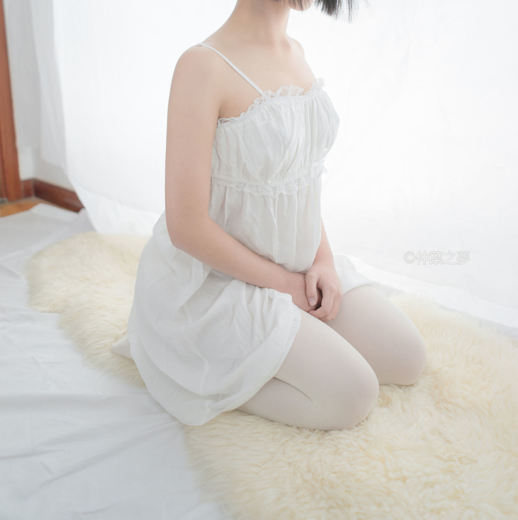 Grand.001  清纯白吊带裙-图31