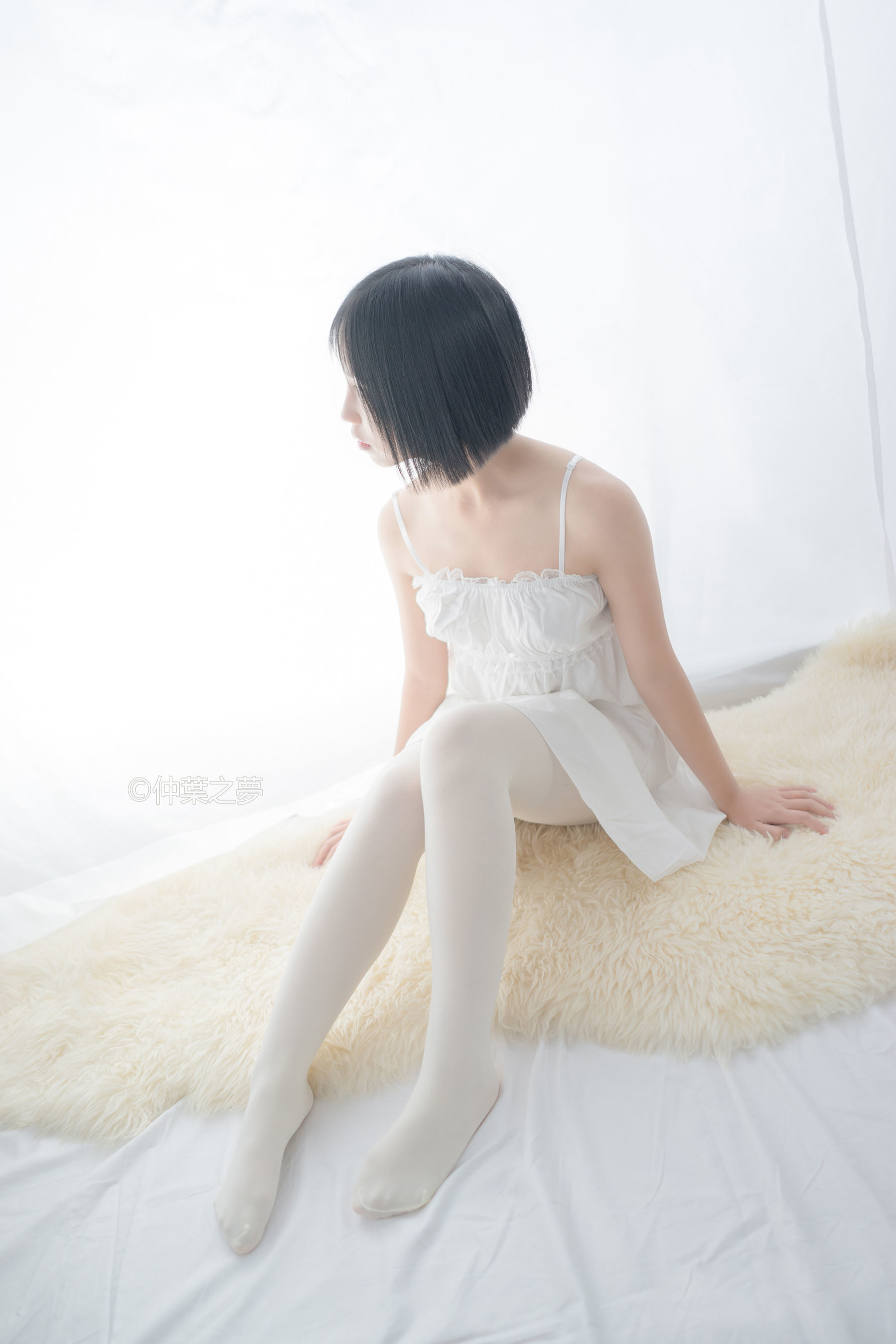 Grand.001  清纯白吊带裙-图6