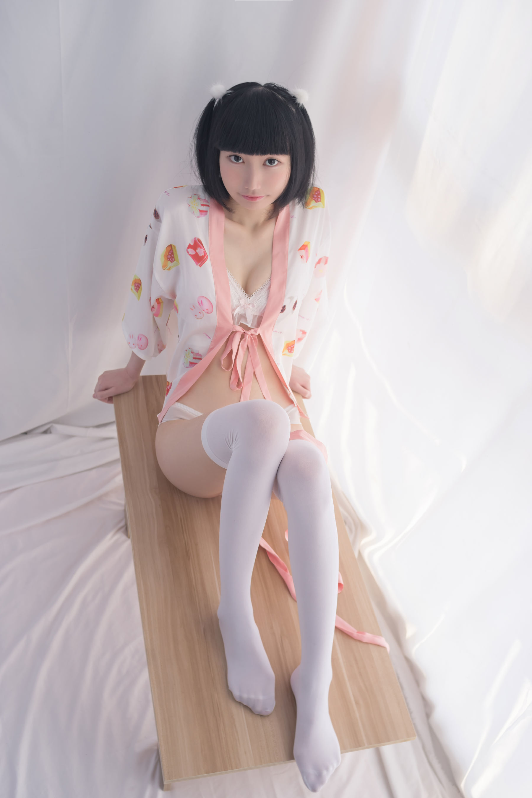 SPL.004  妹妹头少女的白丝-图3