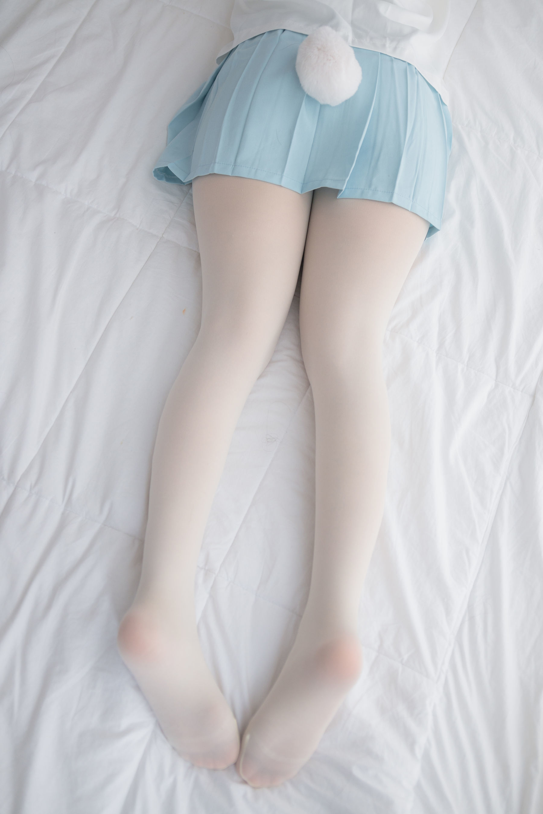 VOL.001  少女白丝-图26