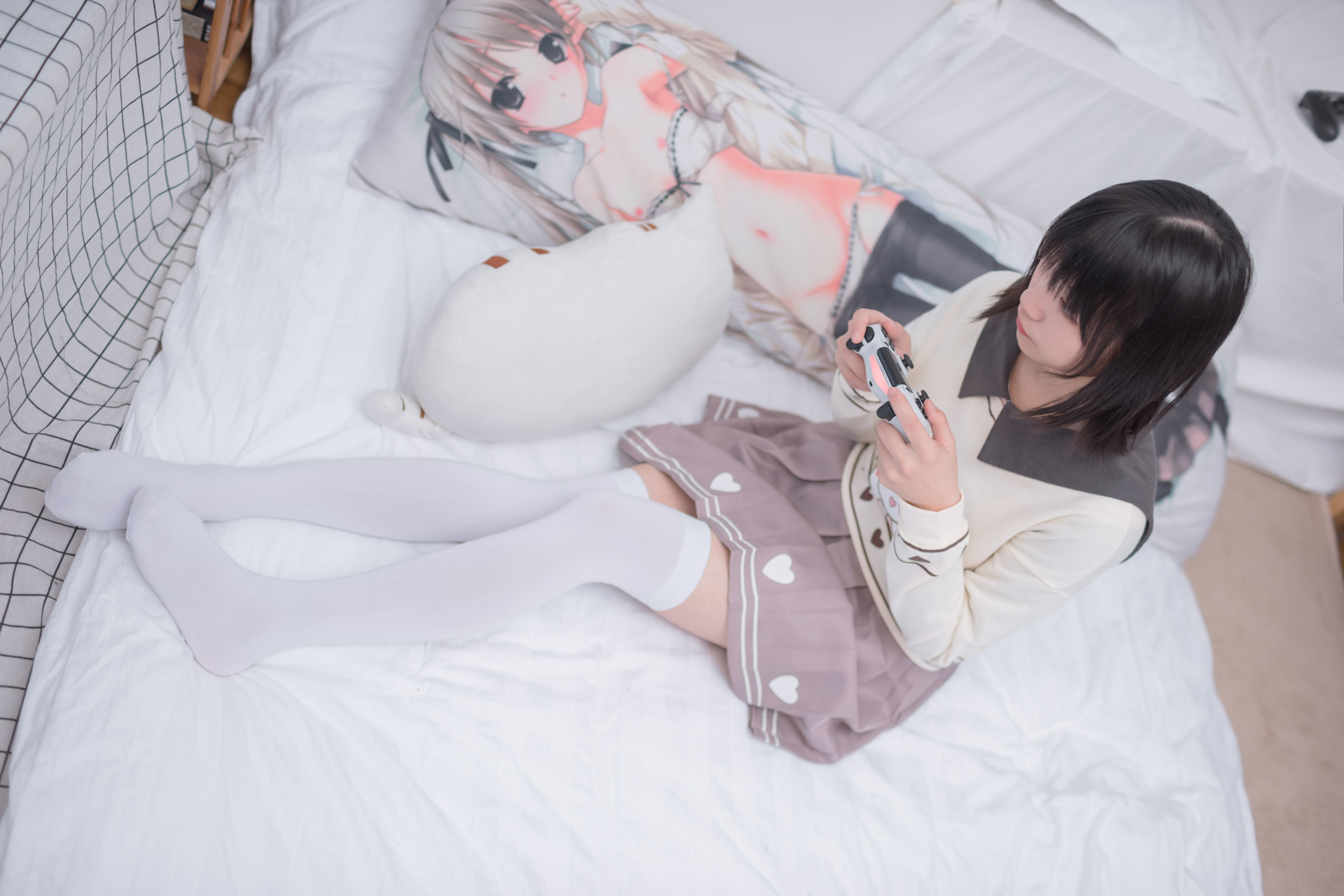 VOL.011  游戏少女的白丝-图4