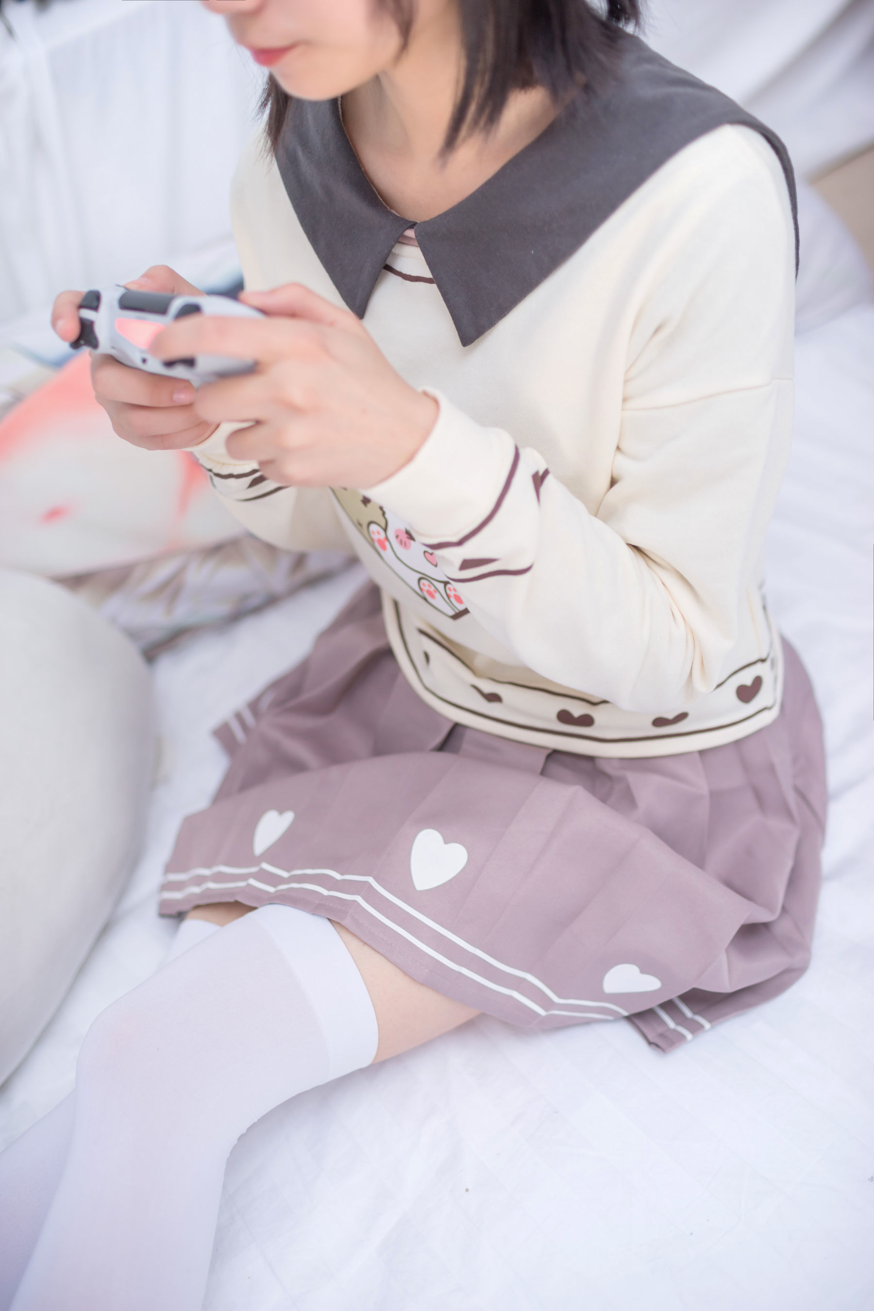 VOL.011  游戏少女的白丝-图7