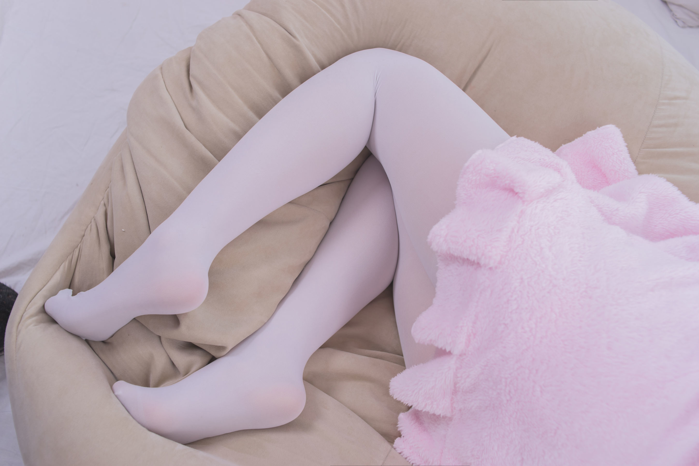 VOL.017  粉红毛茸茸睡衣白丝少女-图42
