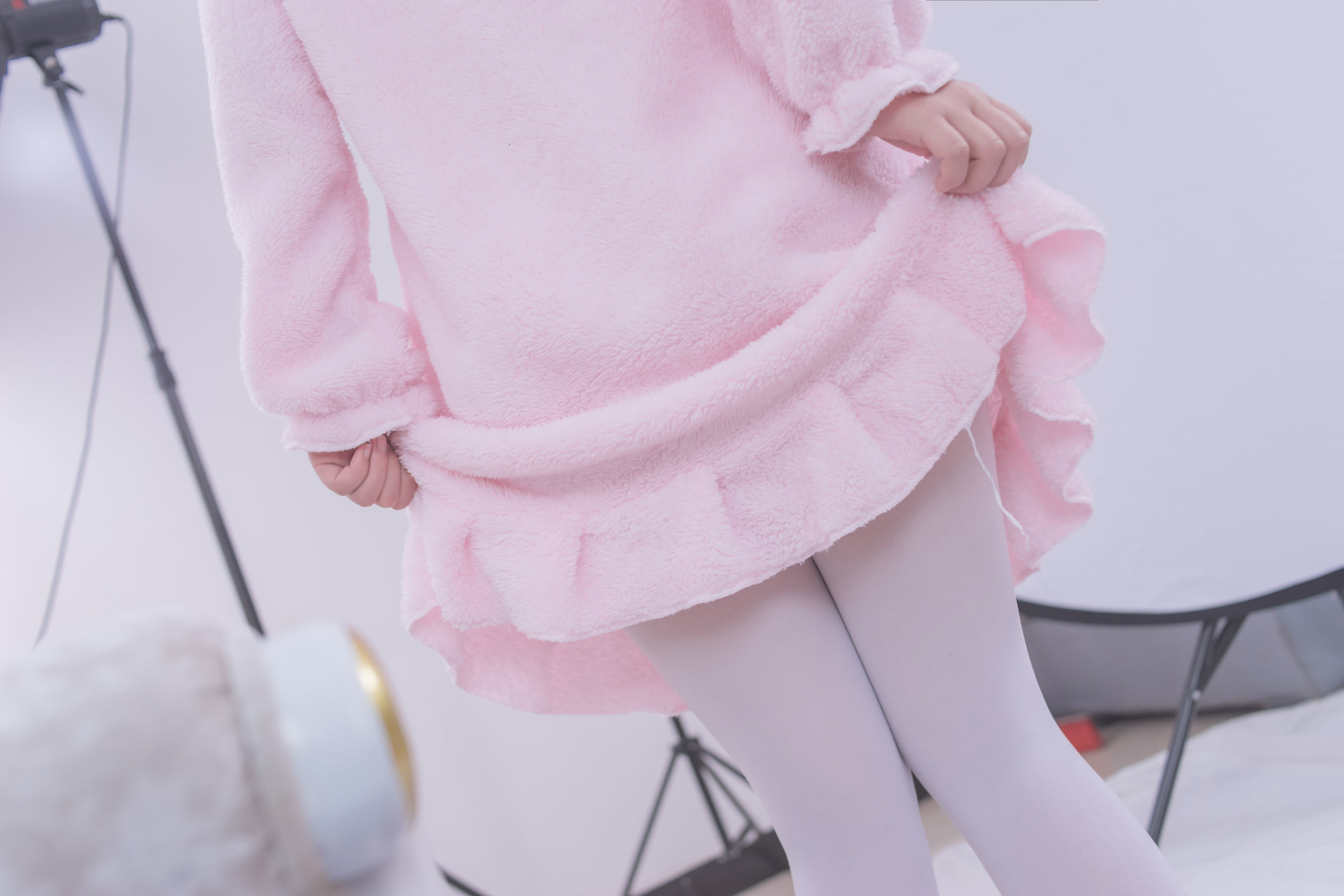 VOL.017  粉红毛茸茸睡衣白丝少女-图71