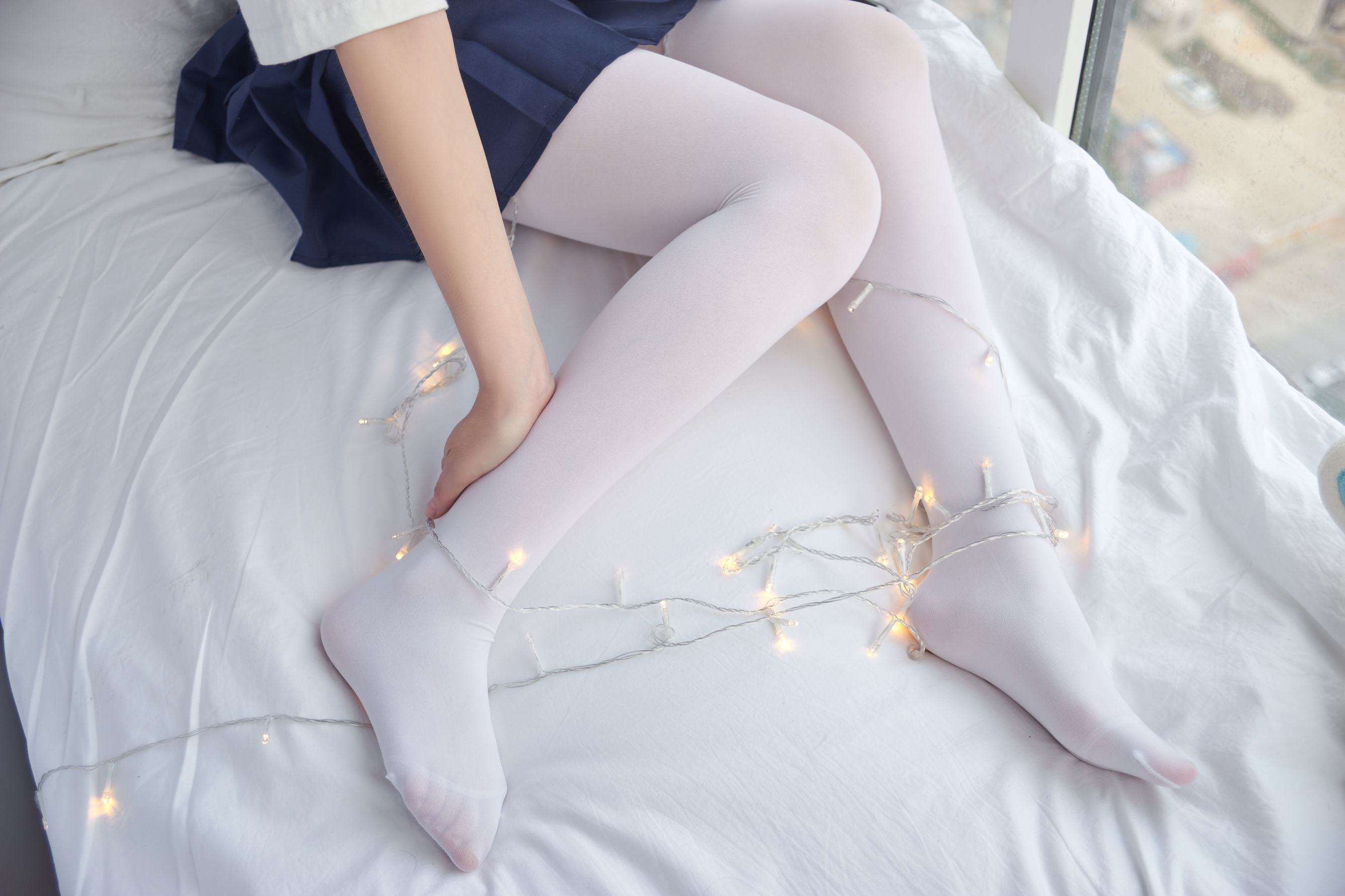 VOL.018  窗台上的白丝女孩-图28