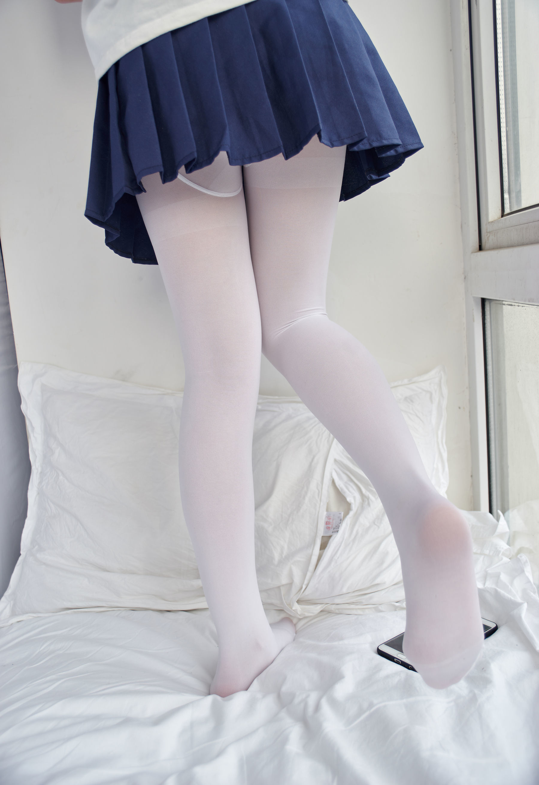 VOL.018  窗台上的白丝女孩-图46