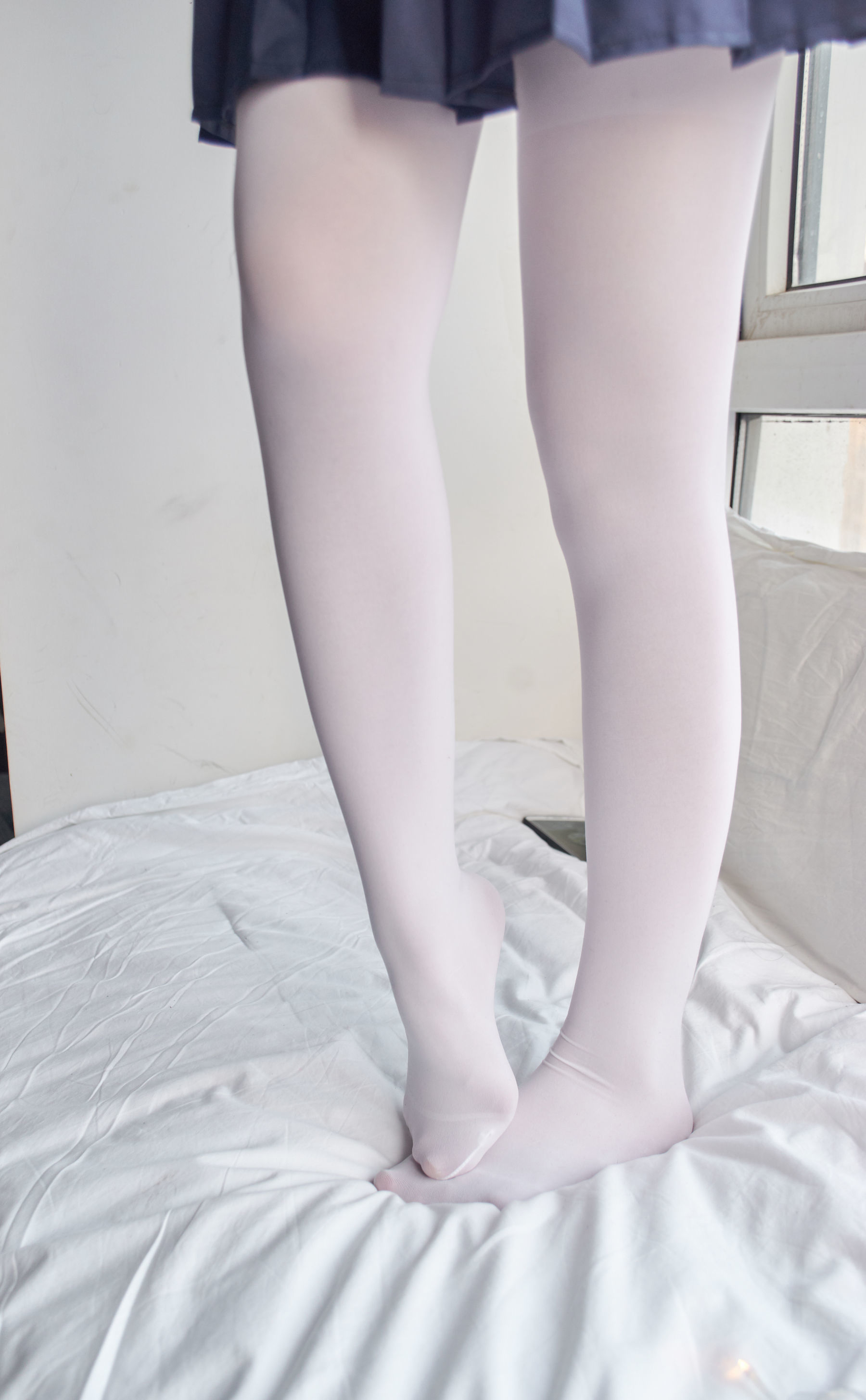 VOL.018  窗台上的白丝女孩-图76