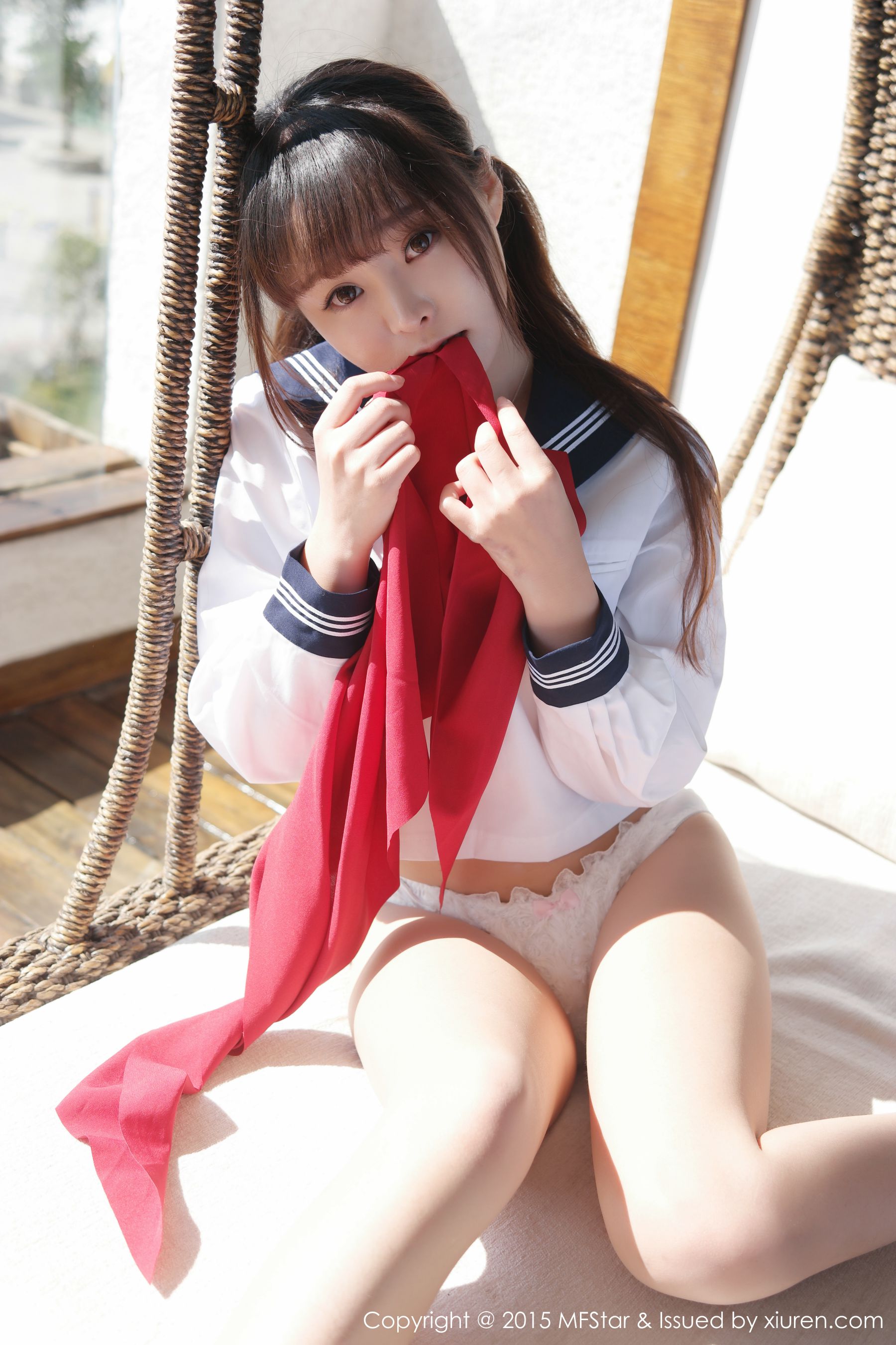 柳侑绮Sevenbaby《大理旅拍》水手服诱惑少女  Vol.002-图19