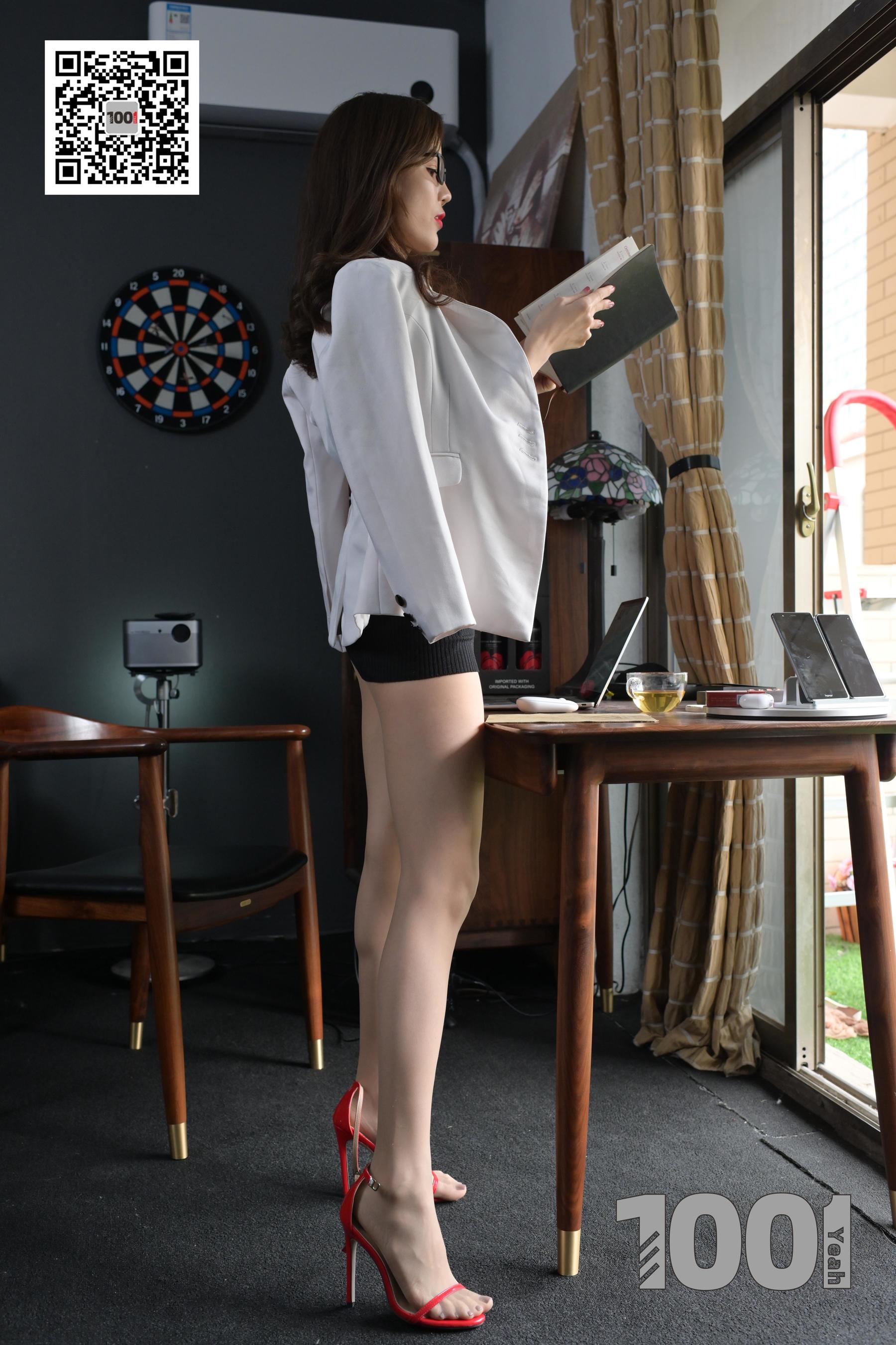 Lucy 《蕾丝小秘2》-图77
