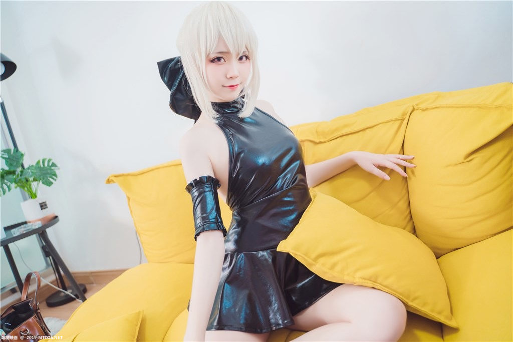 VOL.026 黑胶衣-图3