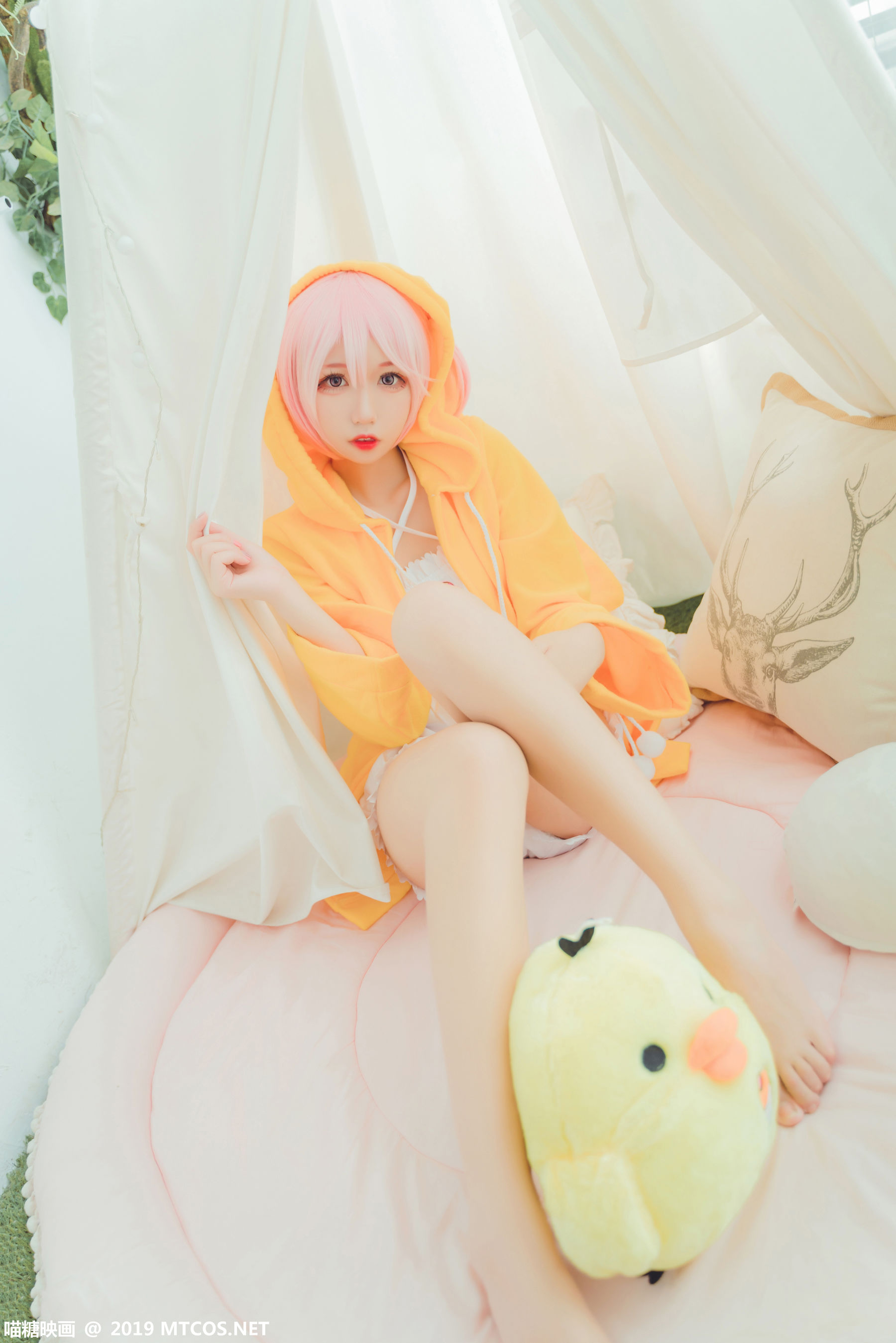 VOL.032 黄小鸭-图1