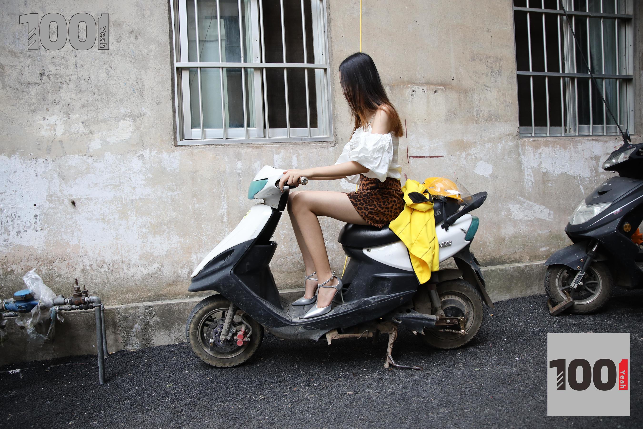 模特：西瓜 《您好，您的外卖已送达3》-图94