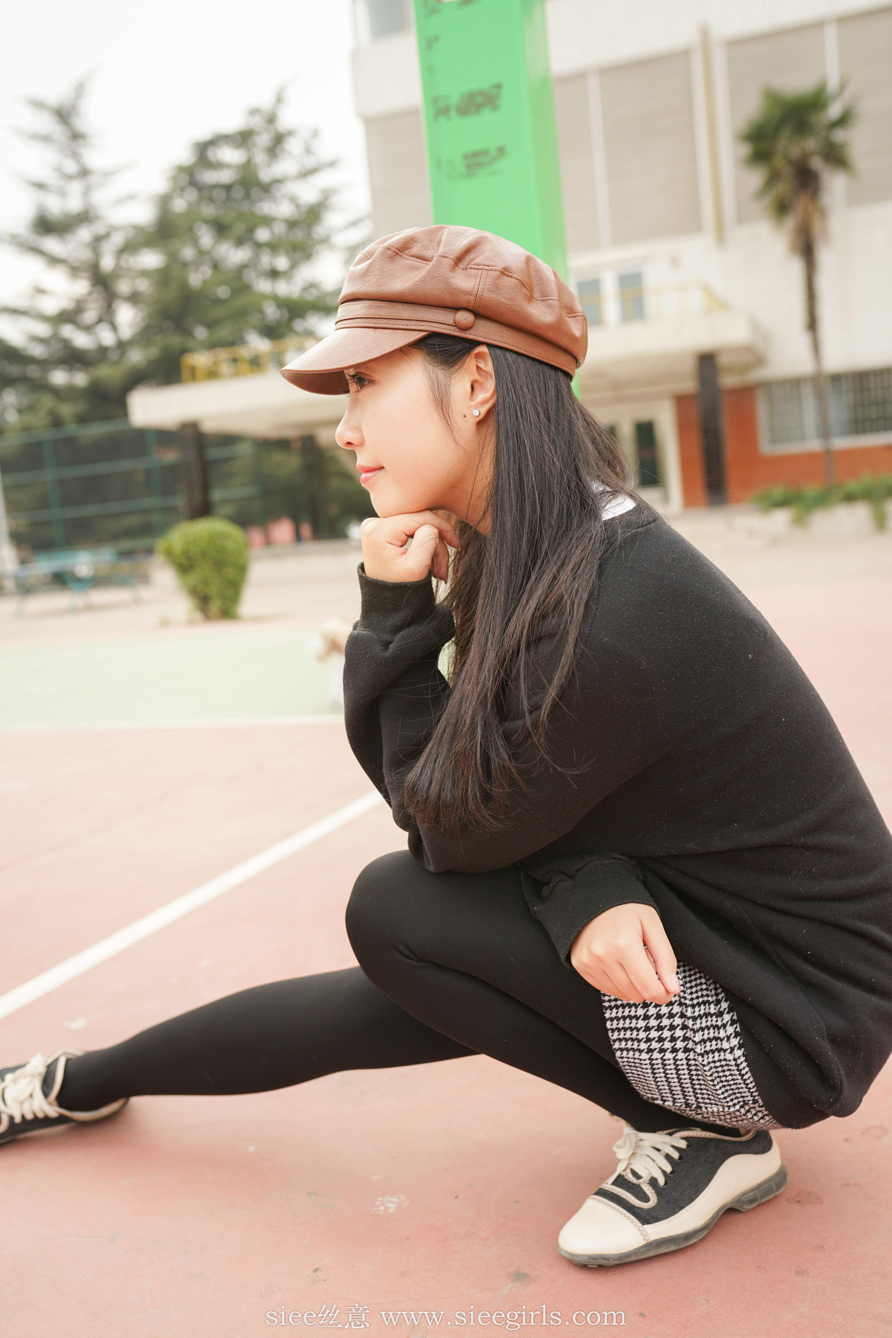 No.403 熊熊 新的一年学姐陪你-图0