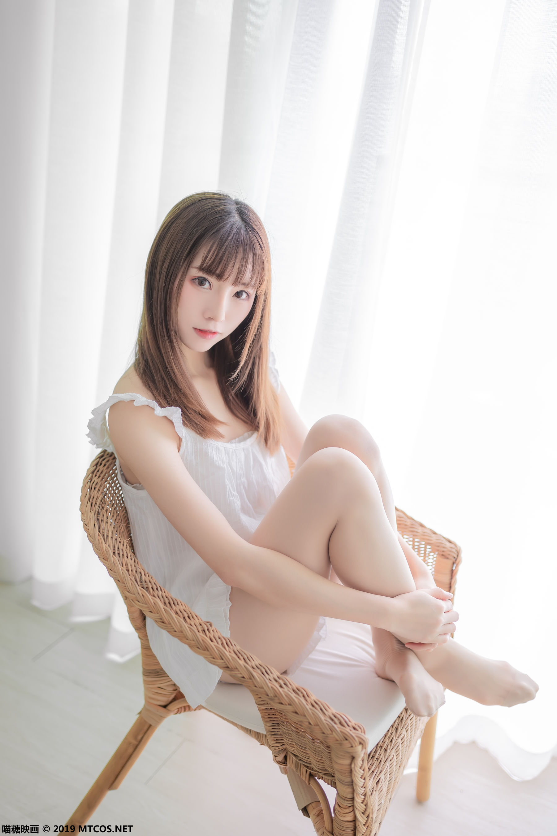 VOL.056 白色睡衣-图0