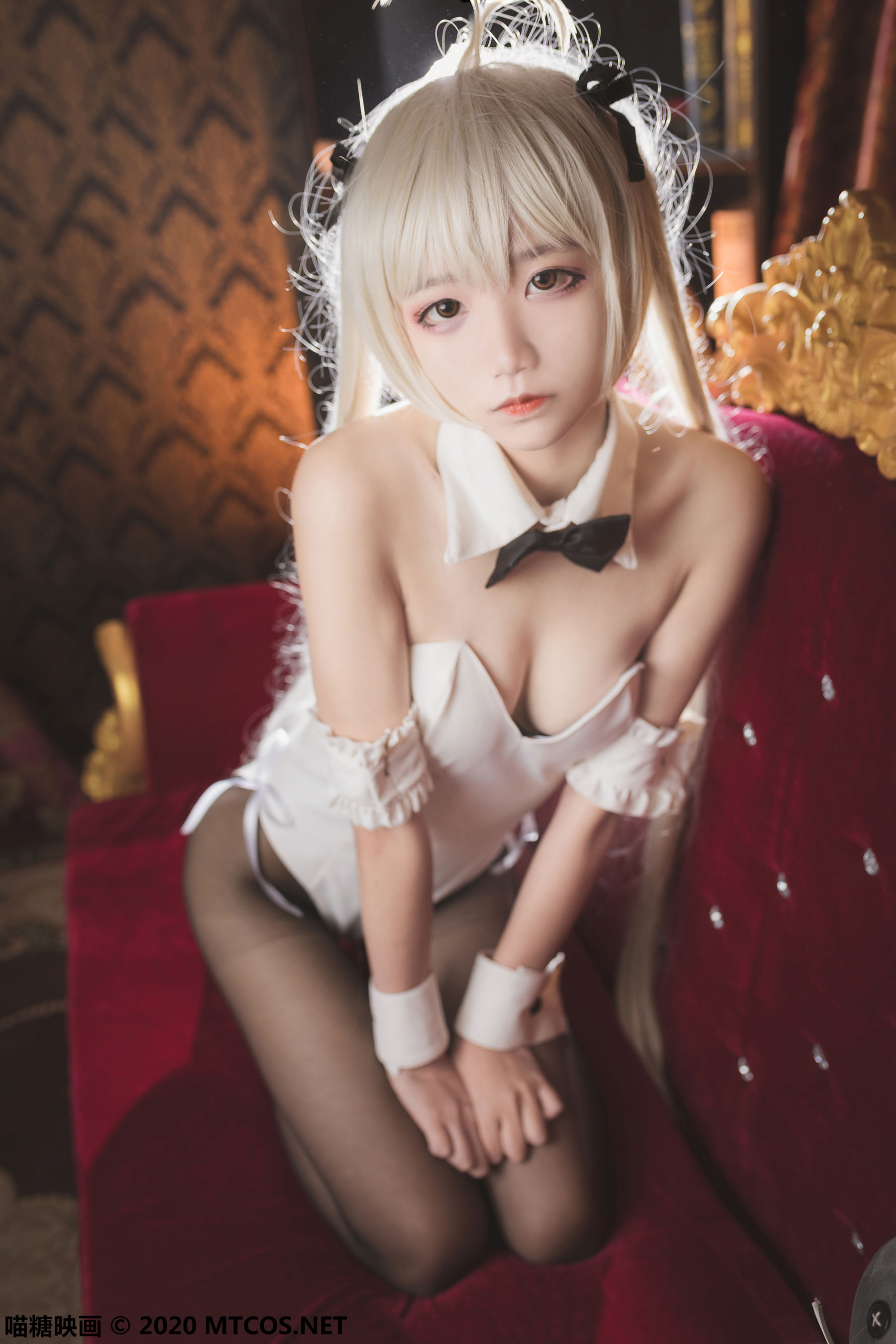 VOL.092 女仆和兔女郎-图1