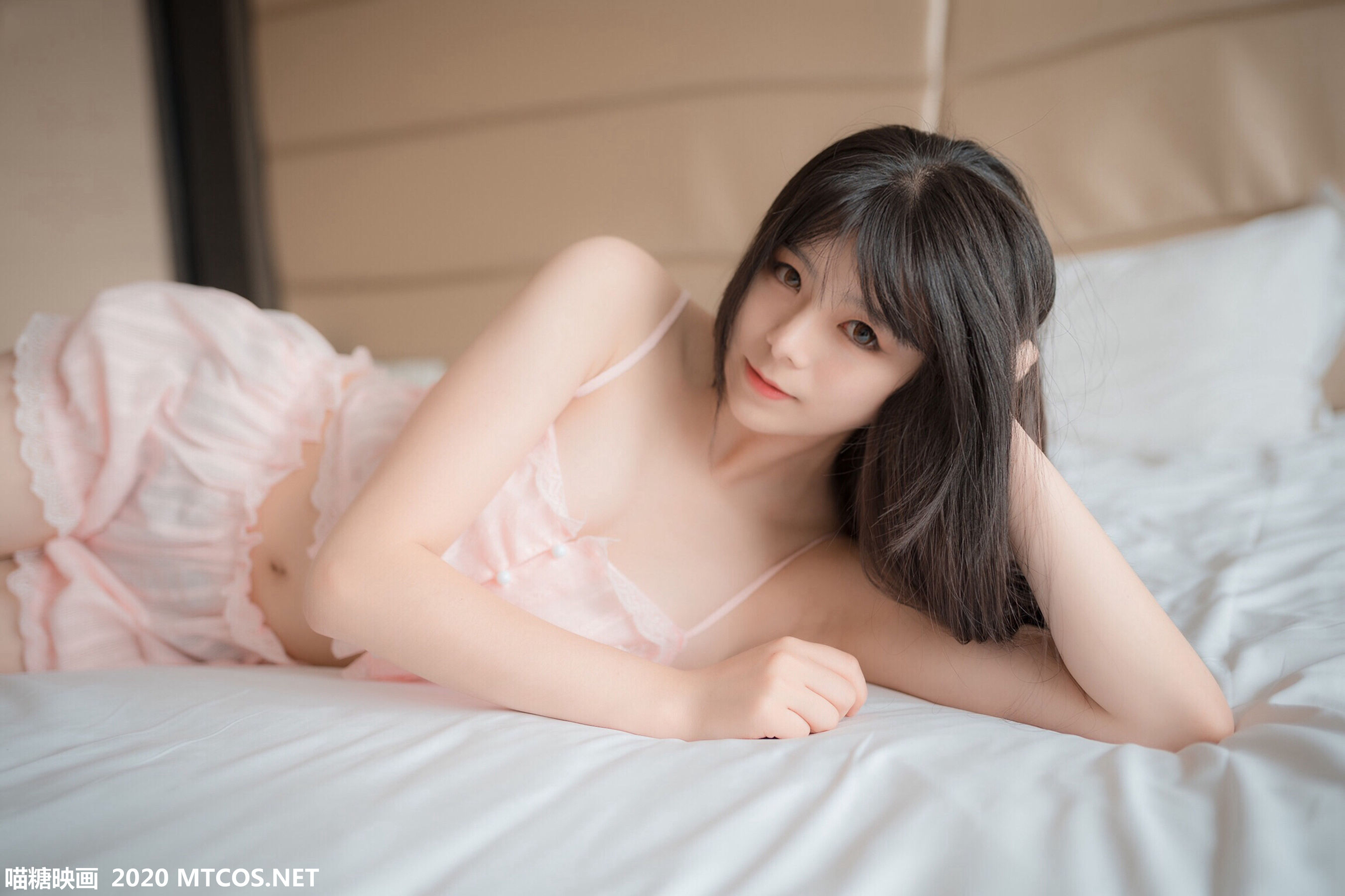 VOL.104 粉色吊带睡衣-图28