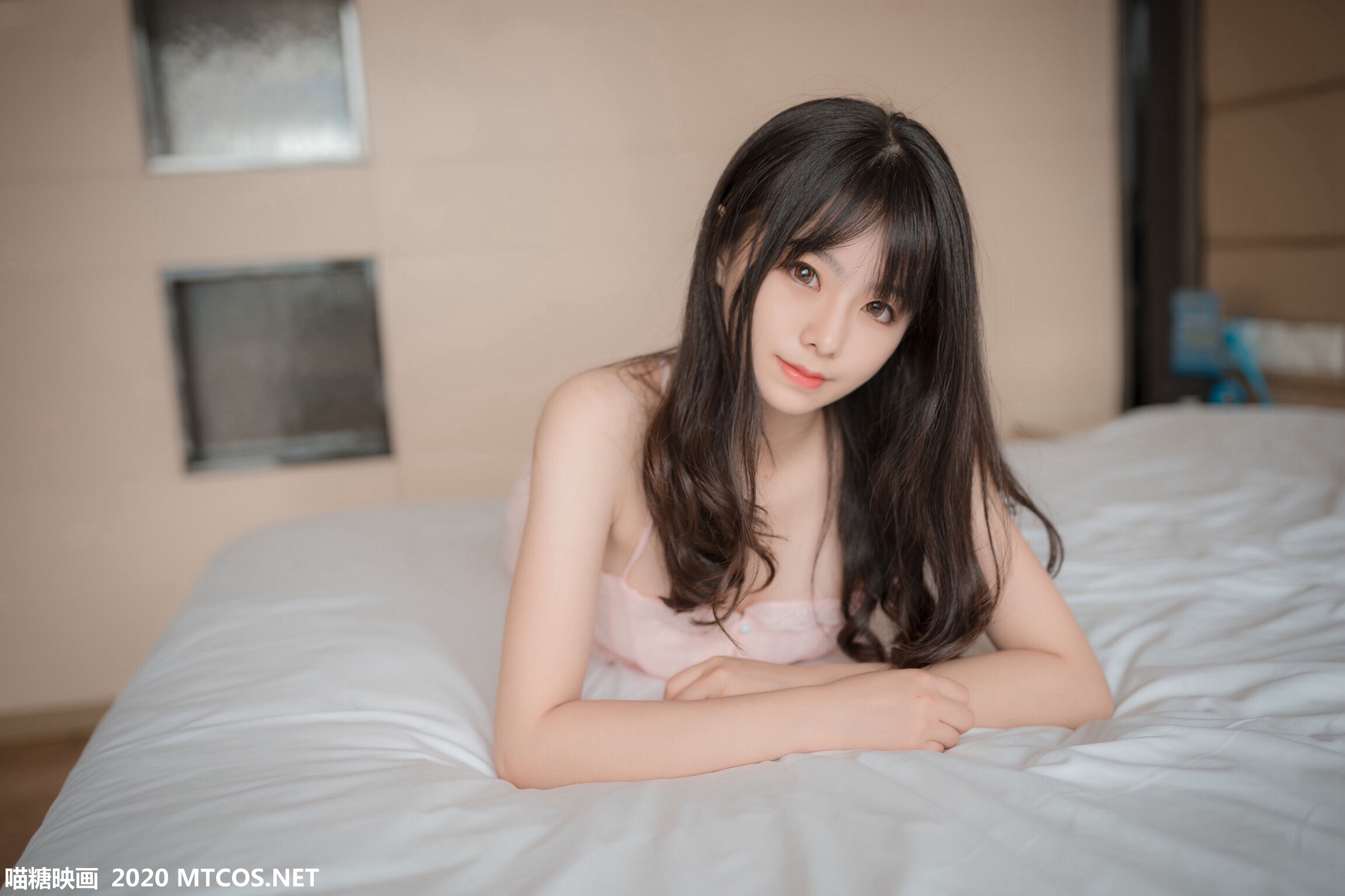 VOL.104 粉色吊带睡衣-图36