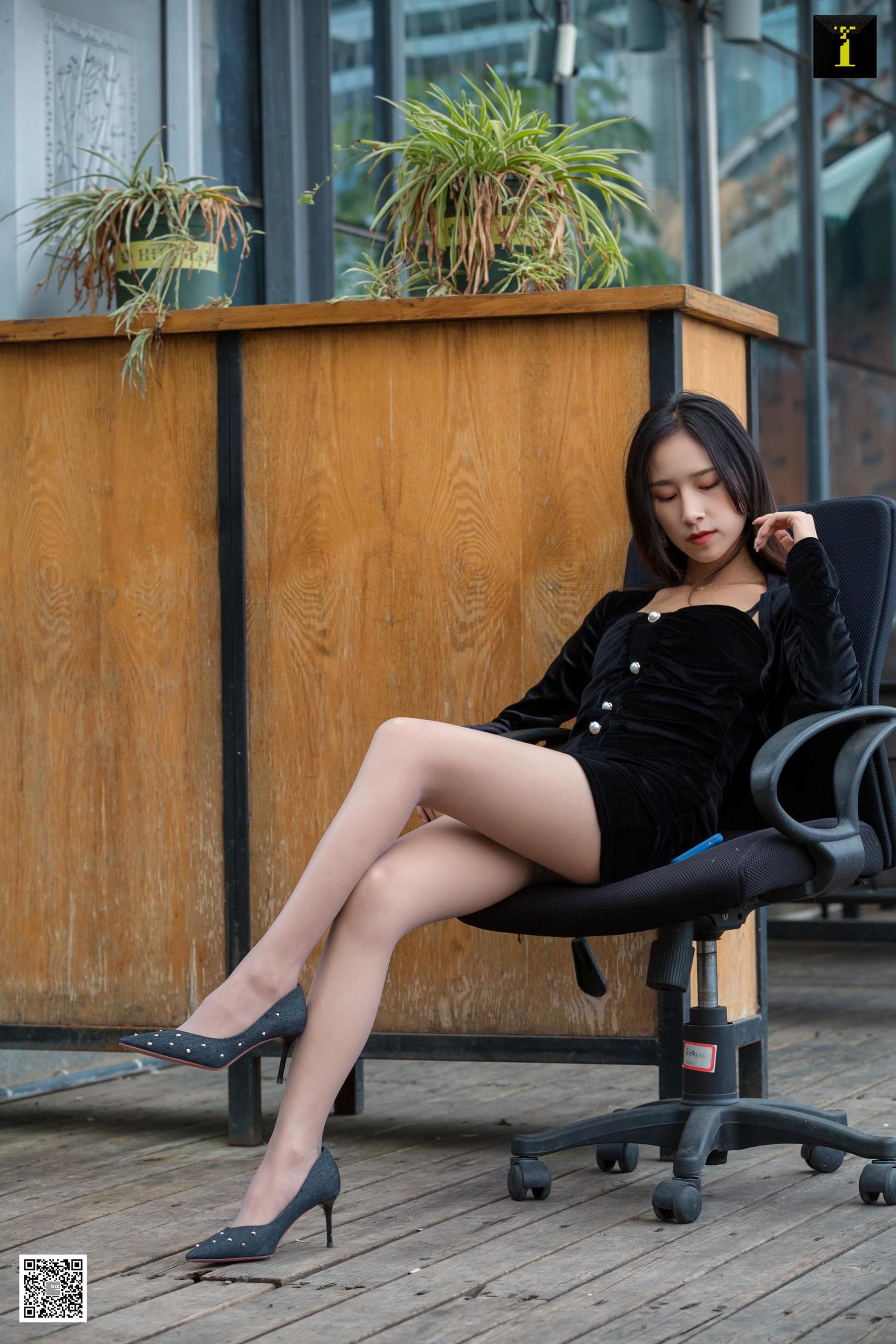 模特 美子 《复古绒面套装》-图68