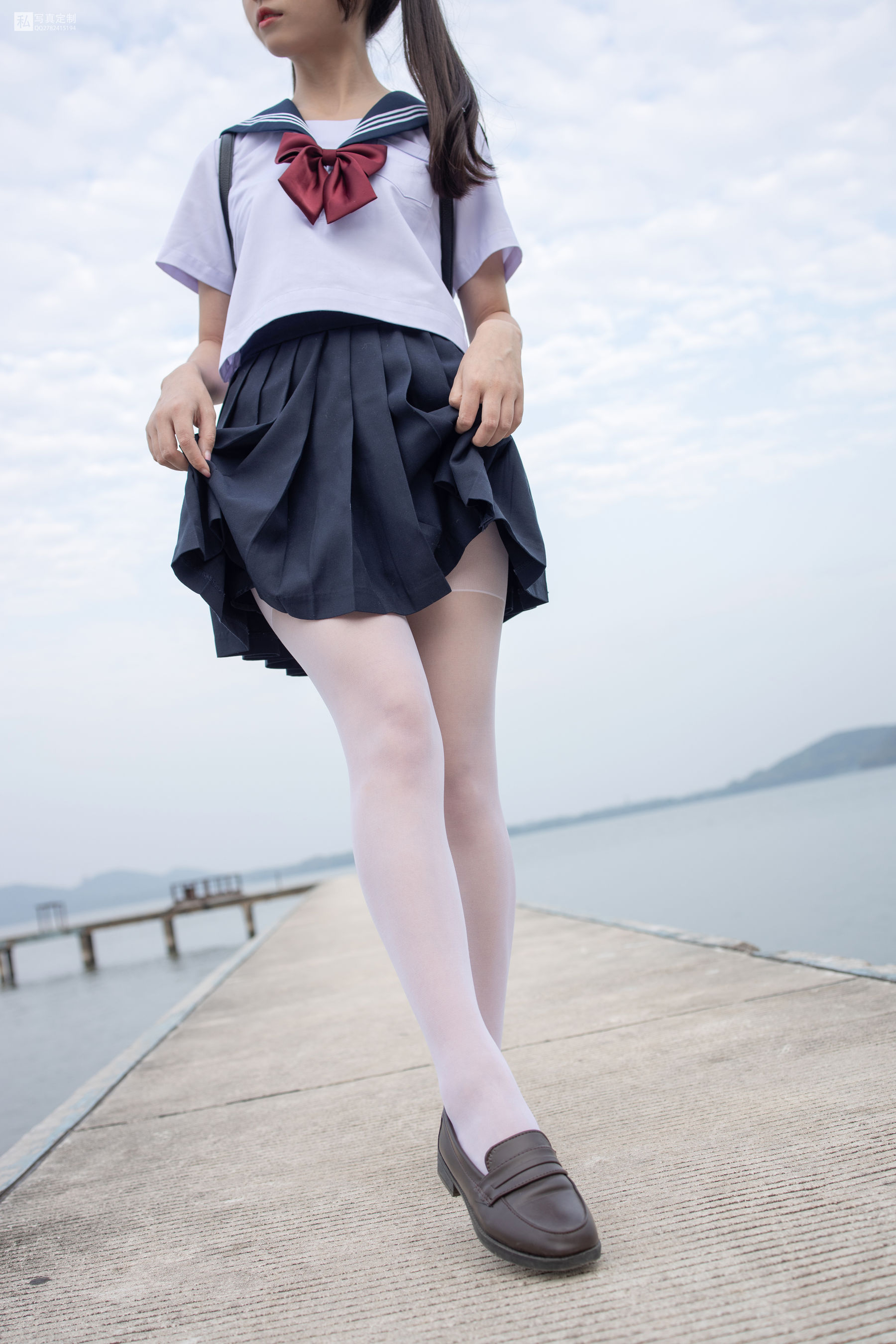 JKFUN-028 默陌 15D白丝 抑郁湖边与绝望天台-图2