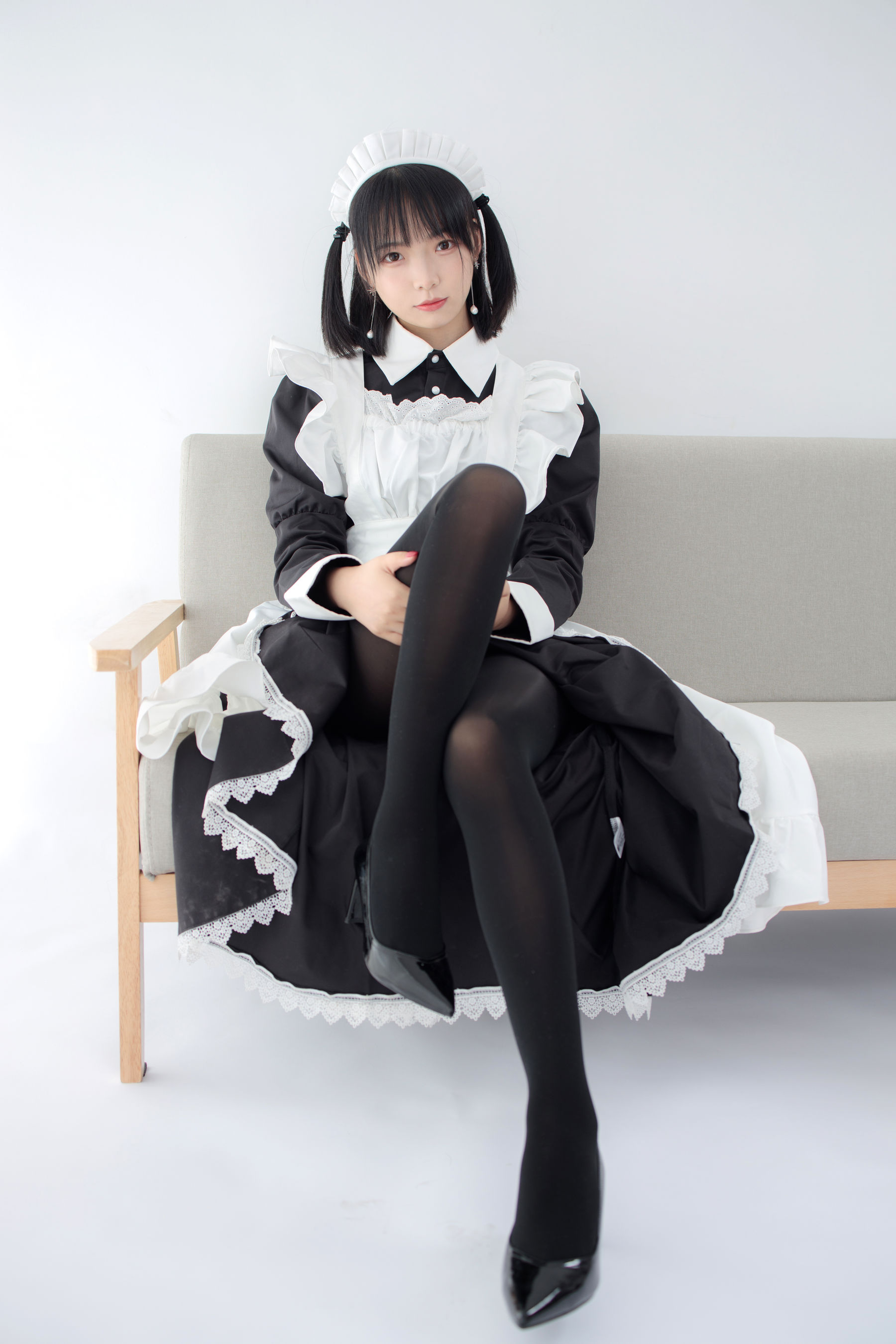 JKFUN-029 卉子 80D黑丝 踩物女仆-图3