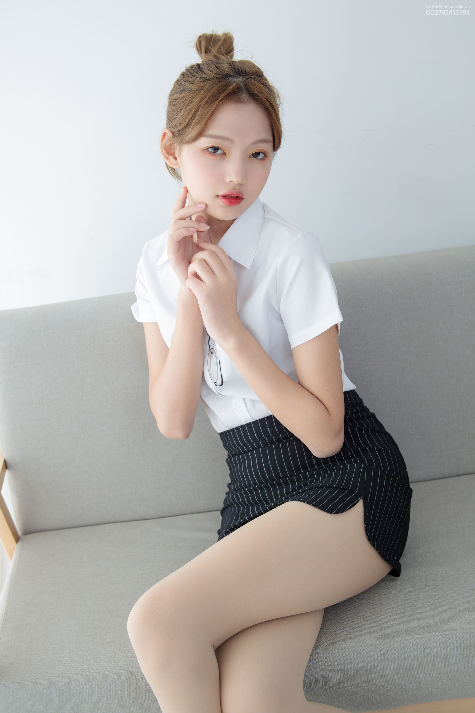 JKFUN-044 OL一定要搭配眼镜 50D肉丝-图20