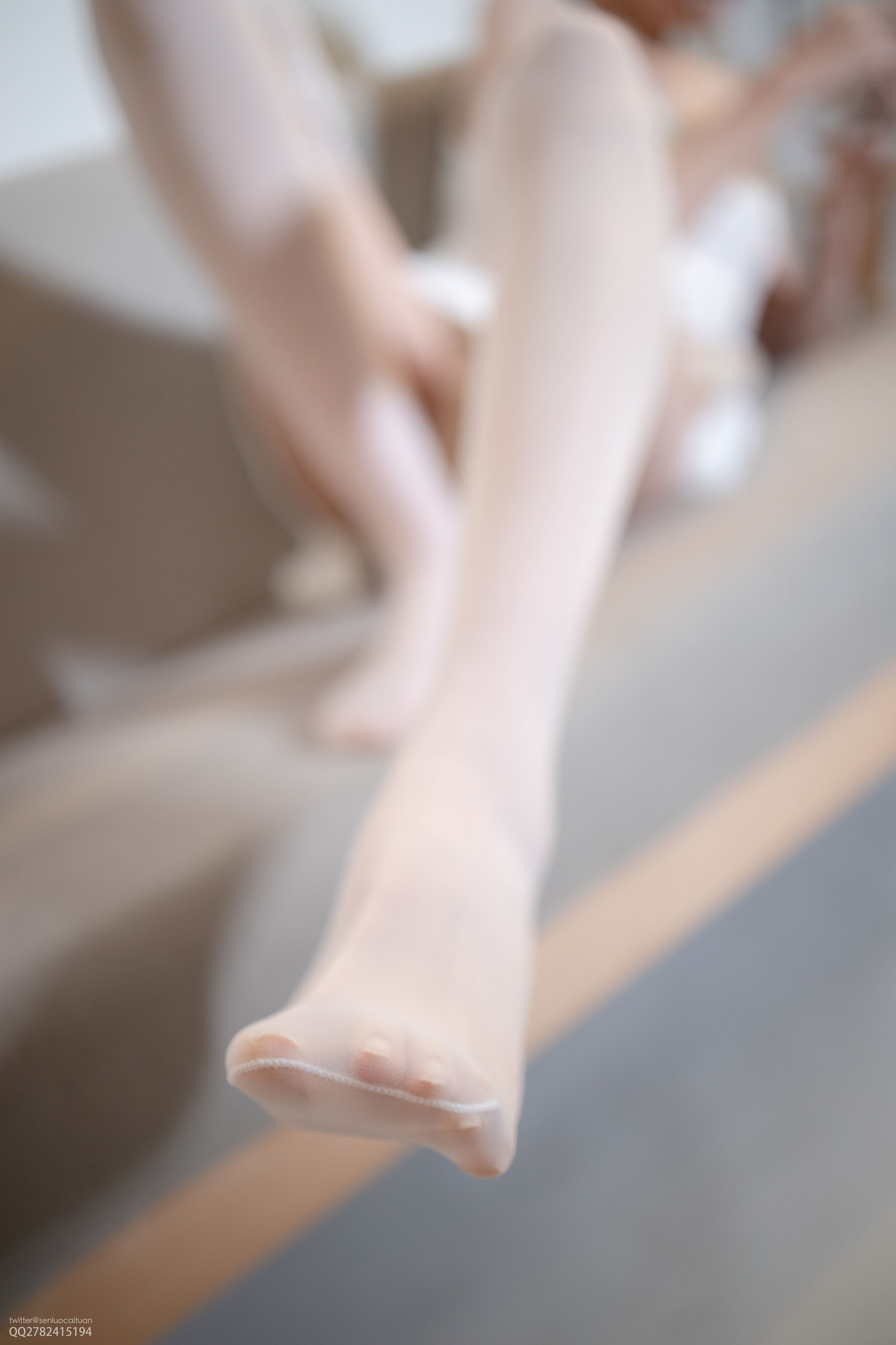 JKFUN-046 Aika 蕾丝薄高筒白丝-图28