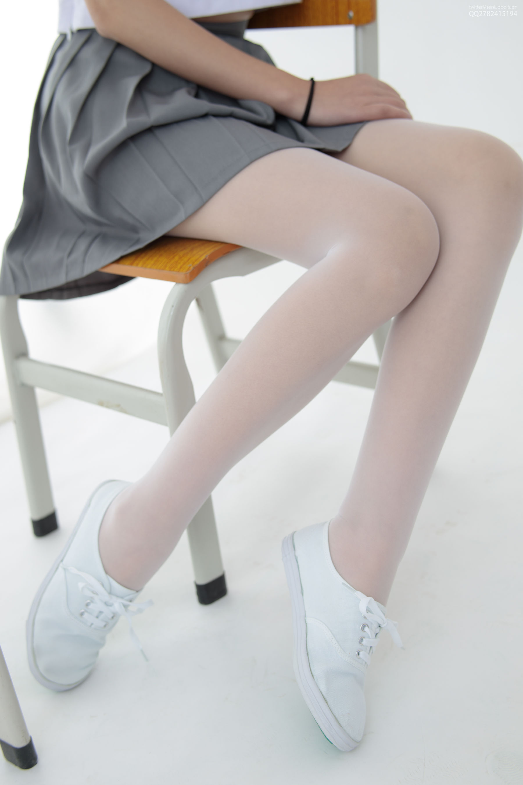 JKFUN-050 默陌 白丝网鞋合辑-图41