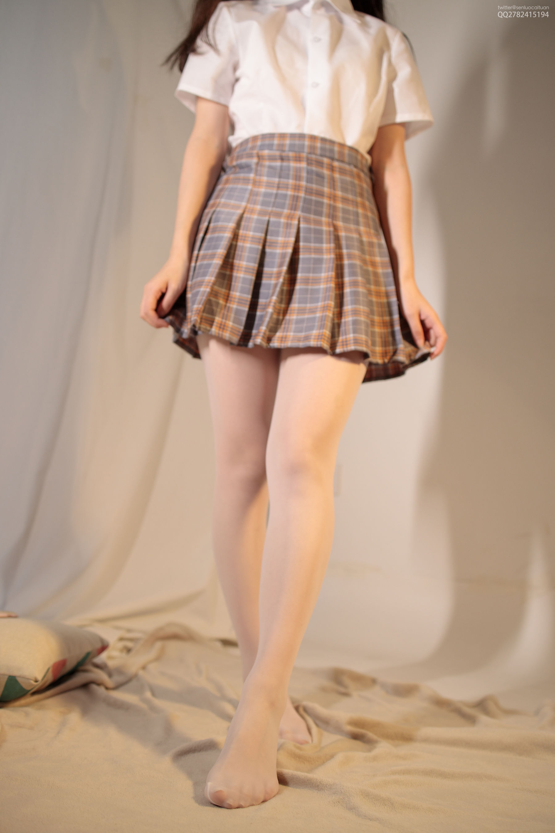 JKFUN-051 芝士 白丝网鞋合辑-图5