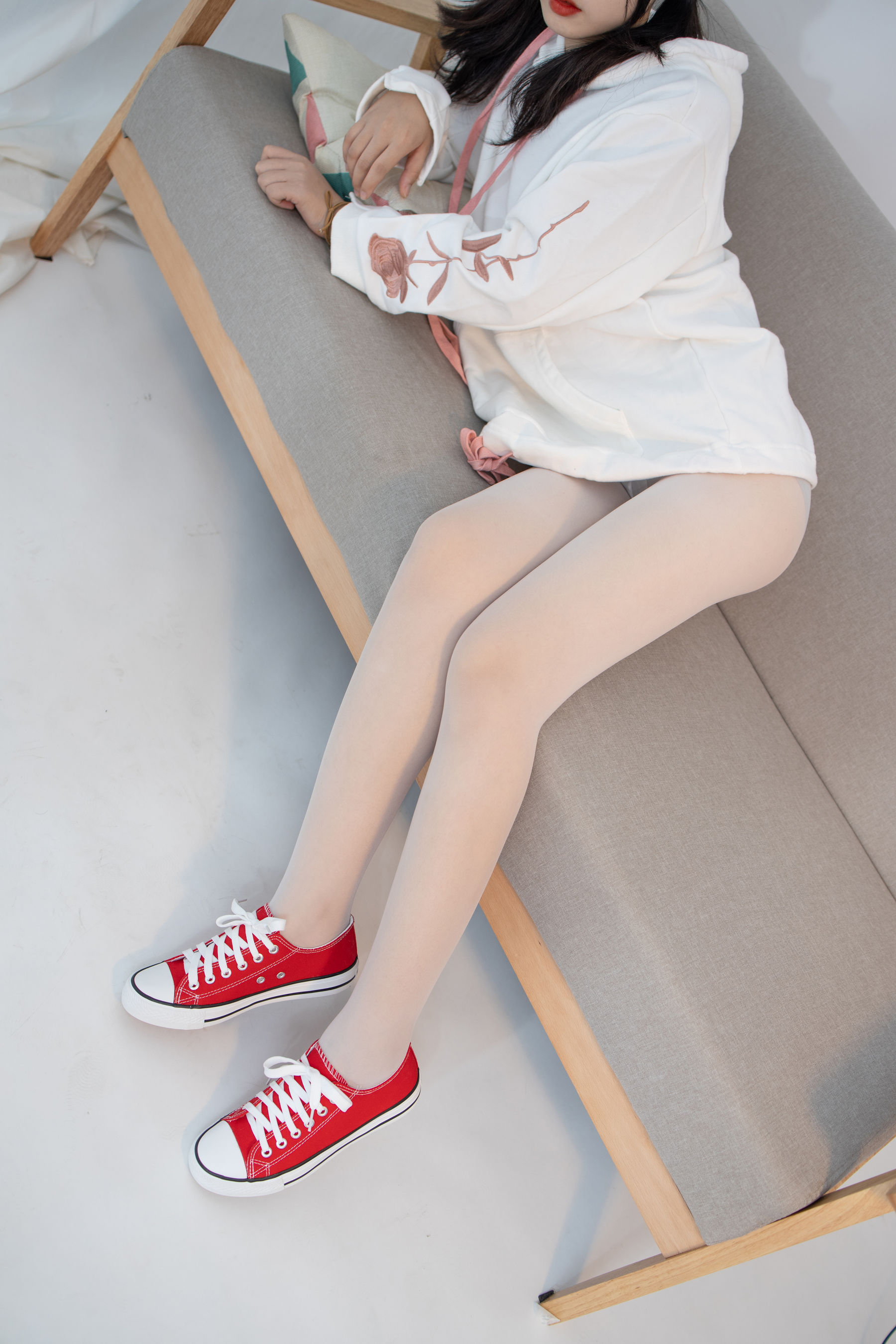 JKFUN-056 小夜 红布鞋白丝 13D白丝-图20