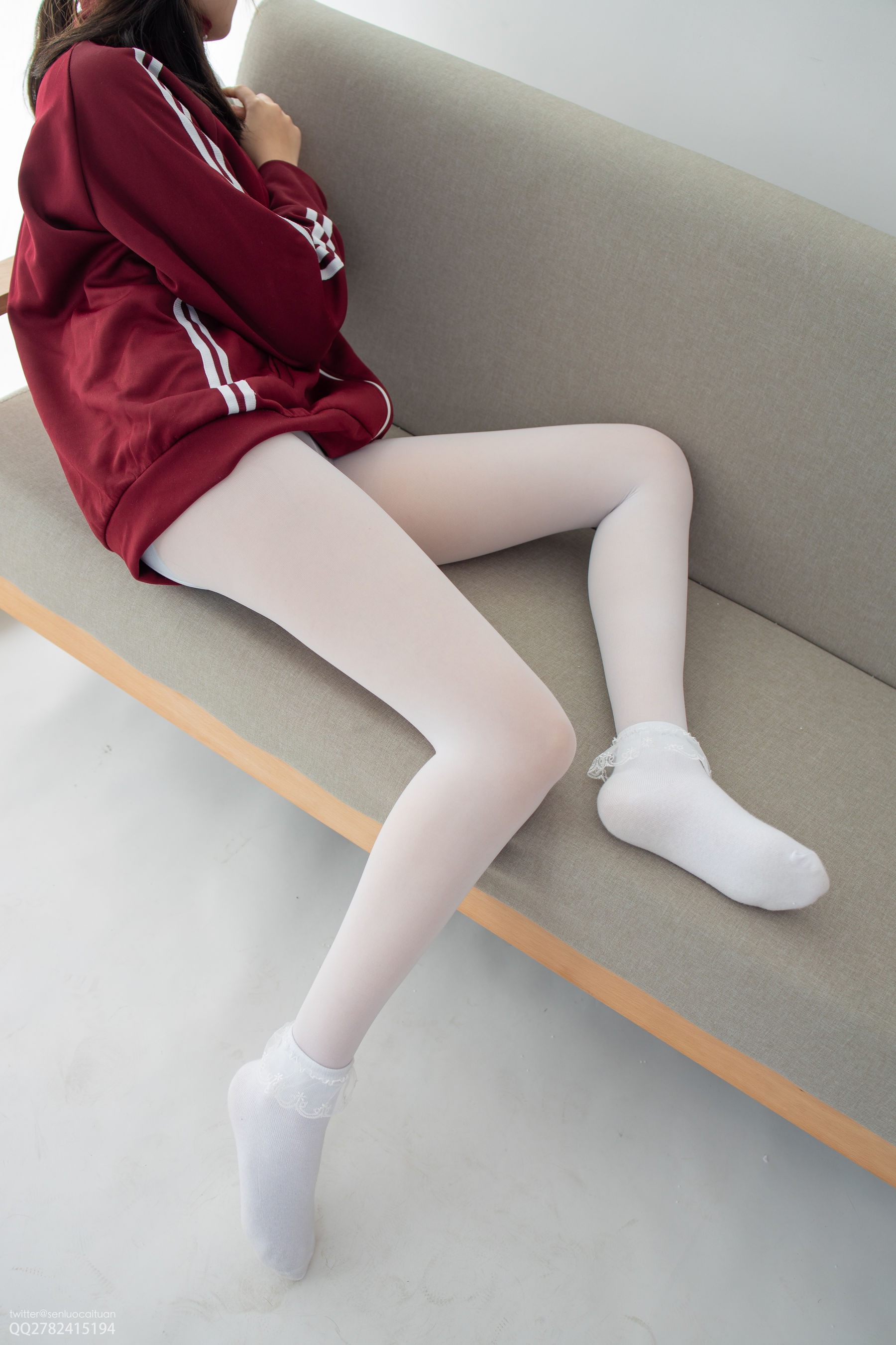 JKFUN-058 Aika 白丝套蕾丝花边短袜-图12