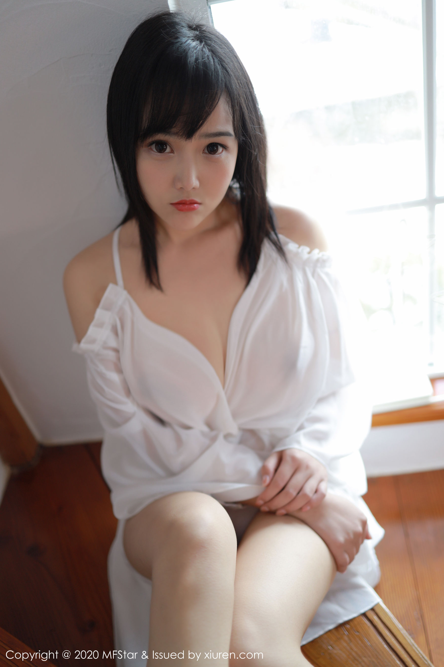 Vol.260 徐微微mia-图0