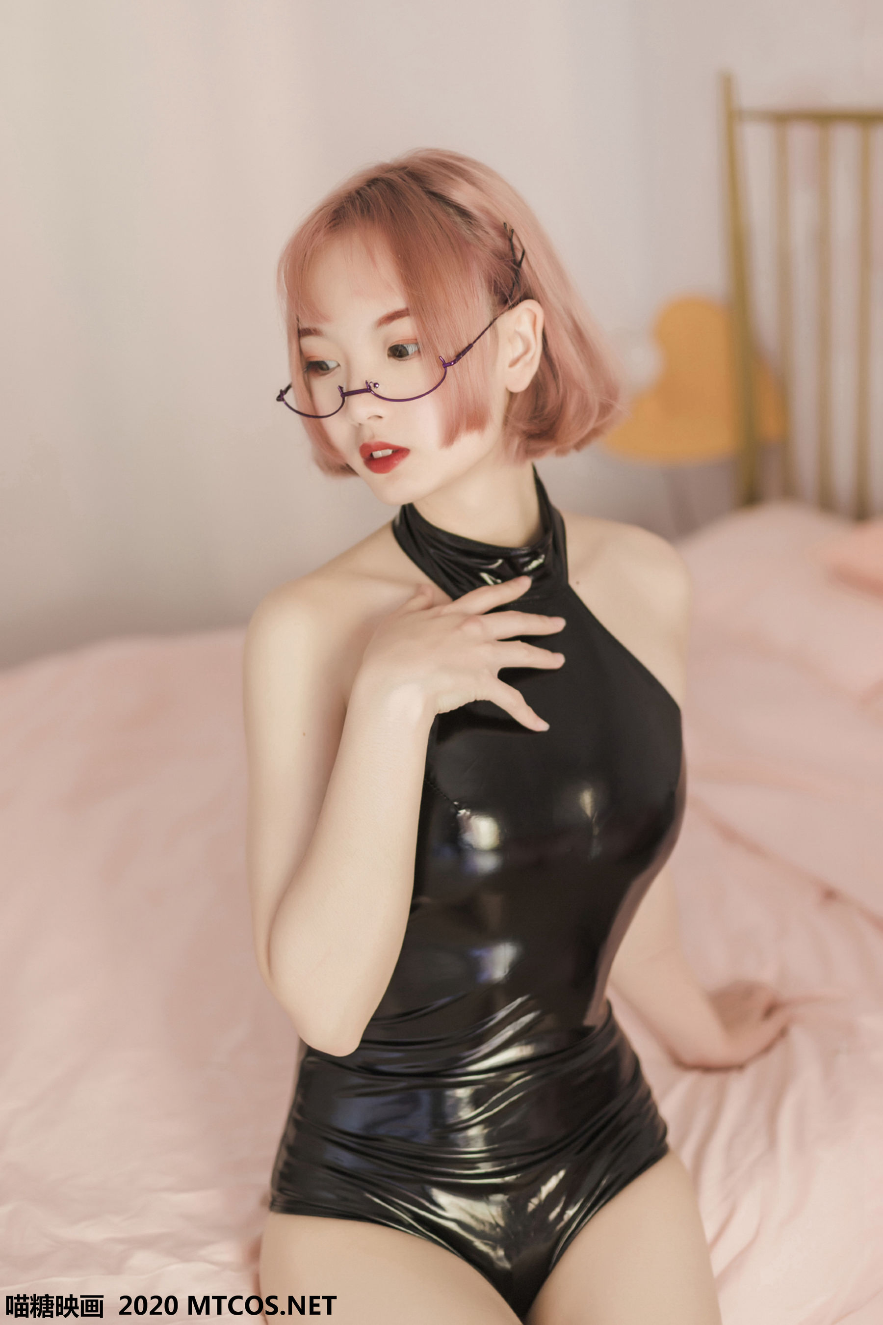 VOL.110 《长腿眼镜娘》-图34