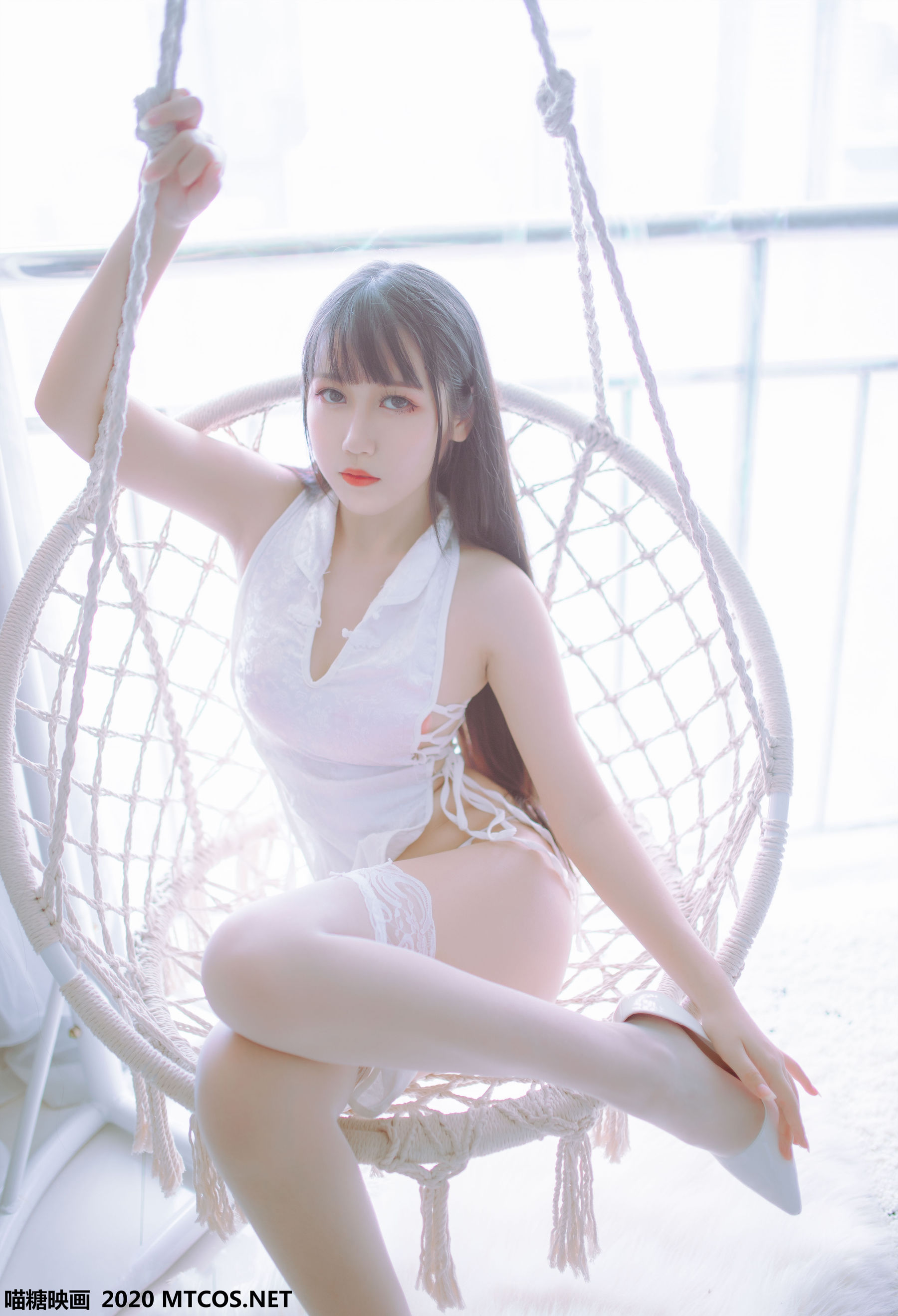 VOL.114 《黑白旗袍双子》-图1