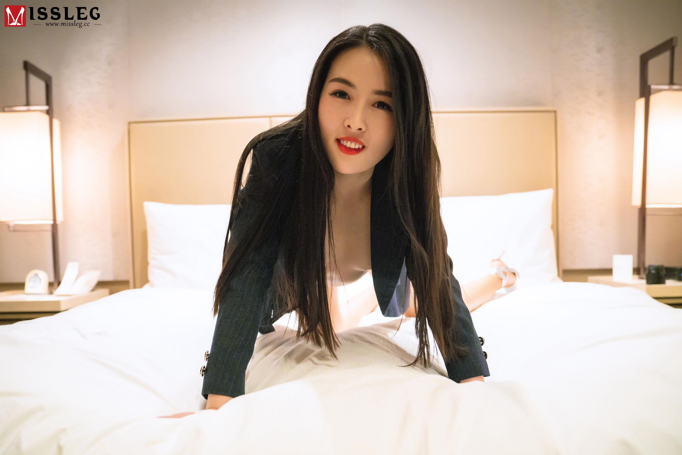 N017 晨雨&琪琪 《压制》-图19