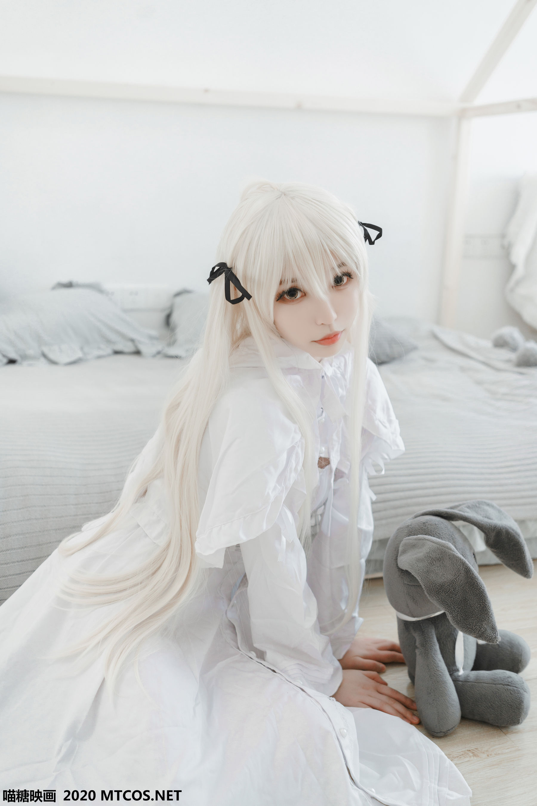 VOL.140 白裙裸腿-图13
