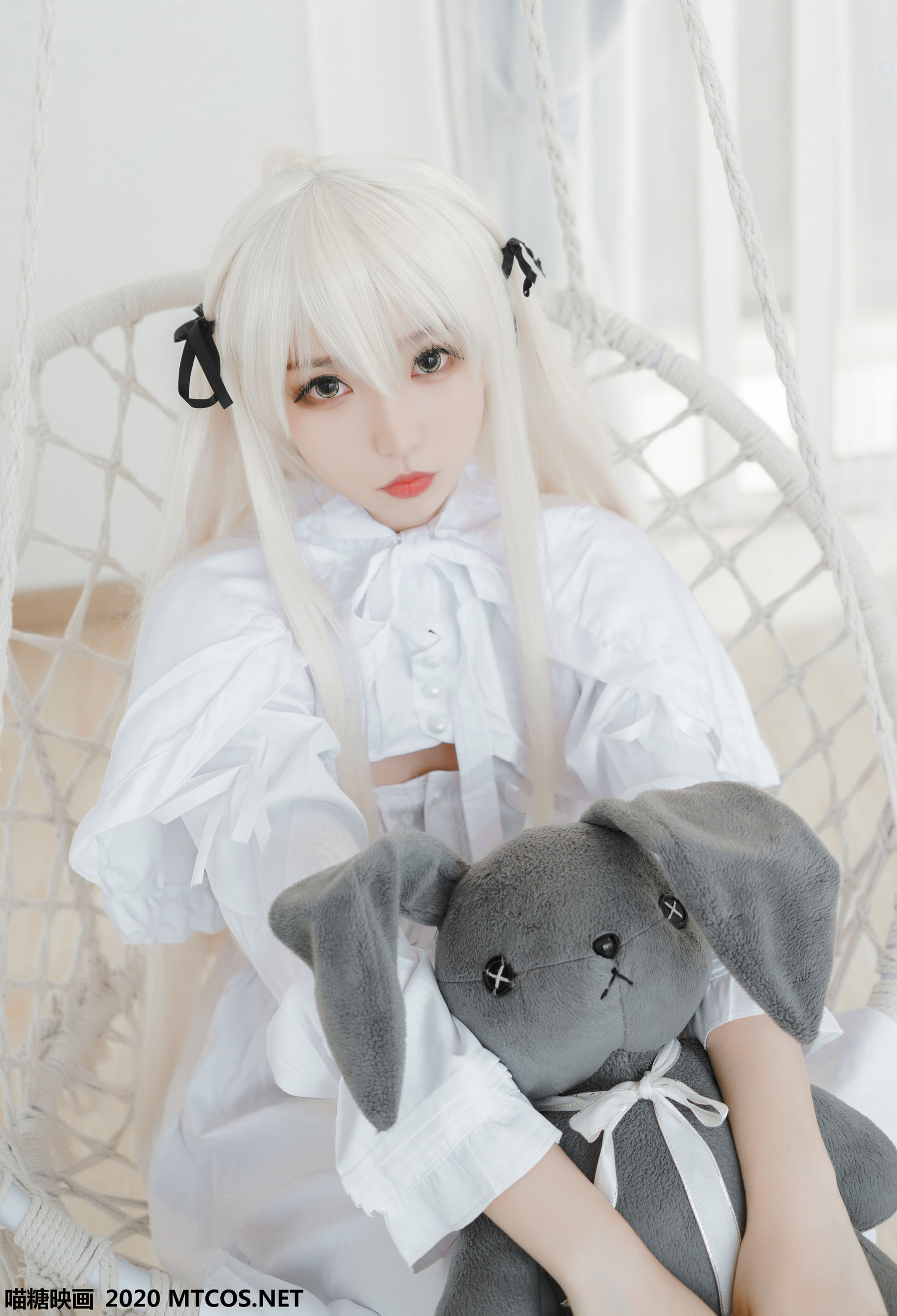 VOL.140 白裙裸腿-图1