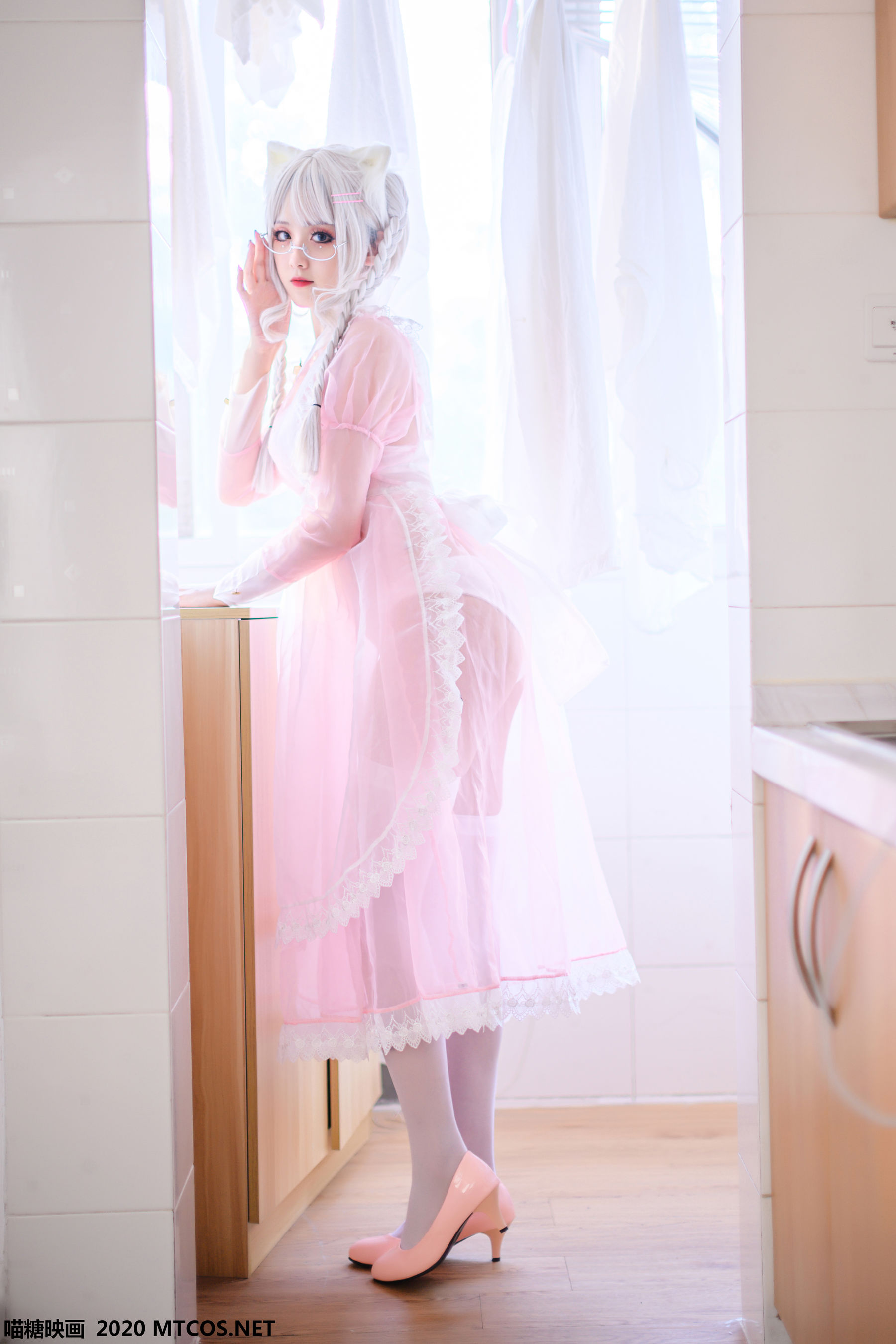 VOL.149 粉色透明女仆-图0