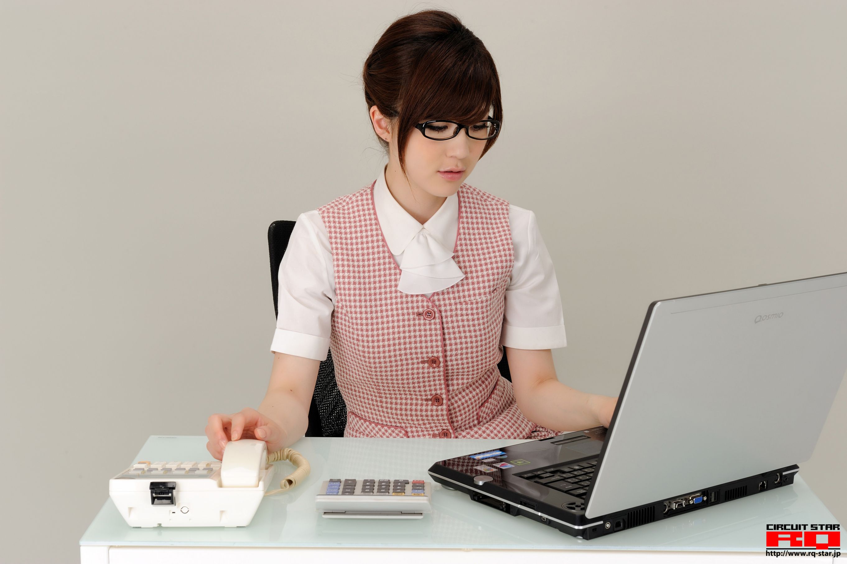 NO.00365 荒木よし穂 Office Lady 办公室女郎 写真集-图56