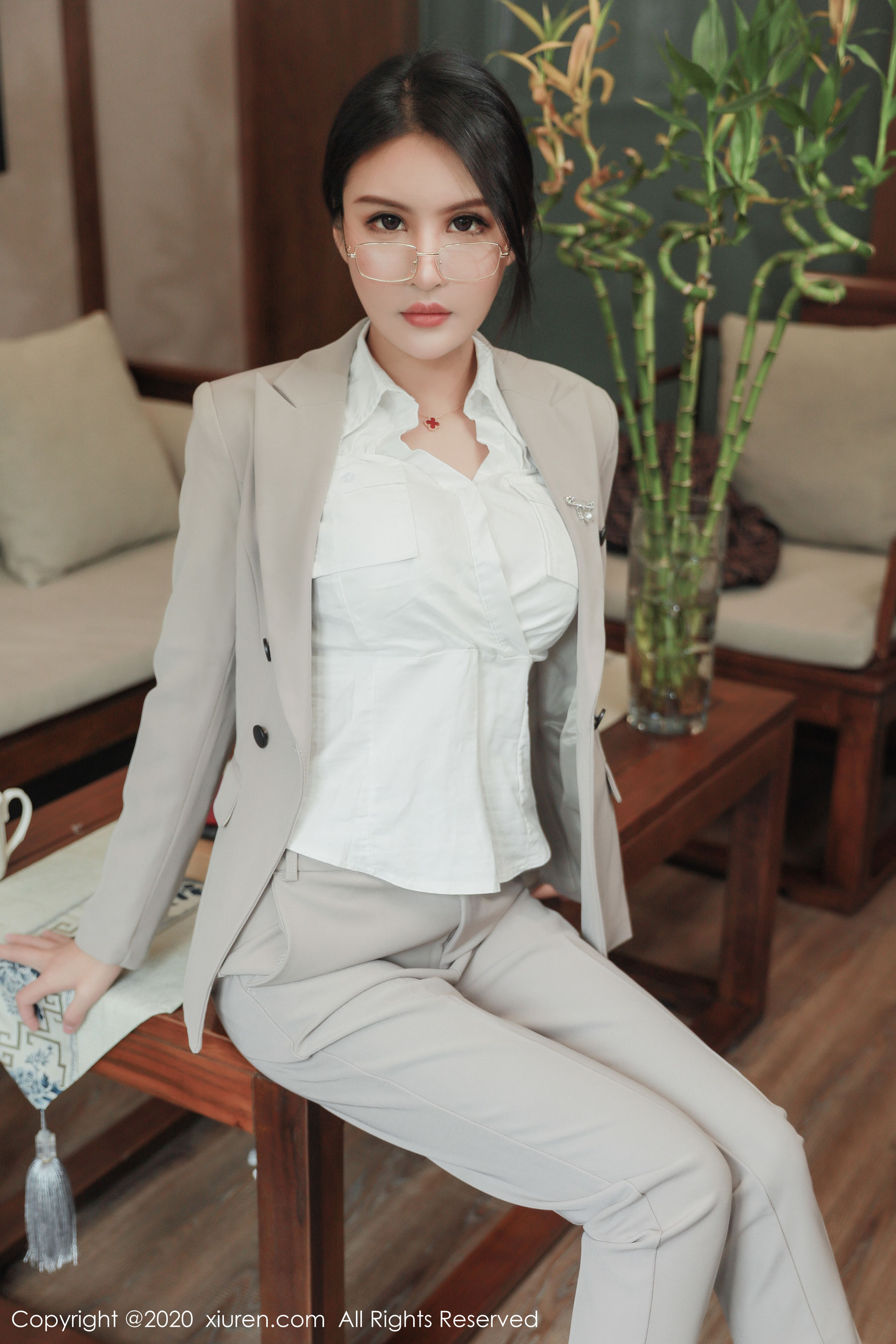 No.2098 Emily顾奈奈-图9
