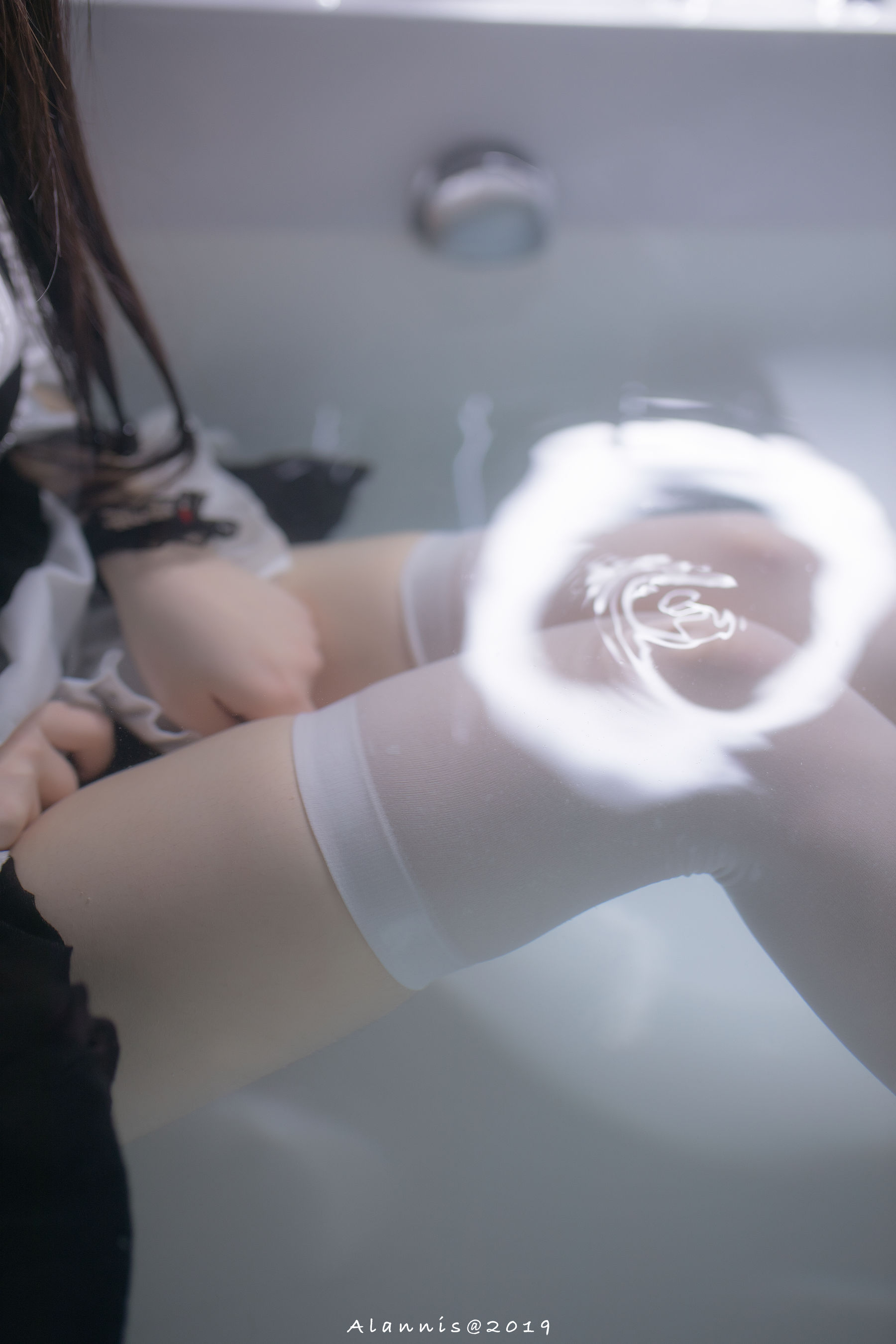 Cos小姐姐雪琪 白丝女仆水下版-图11