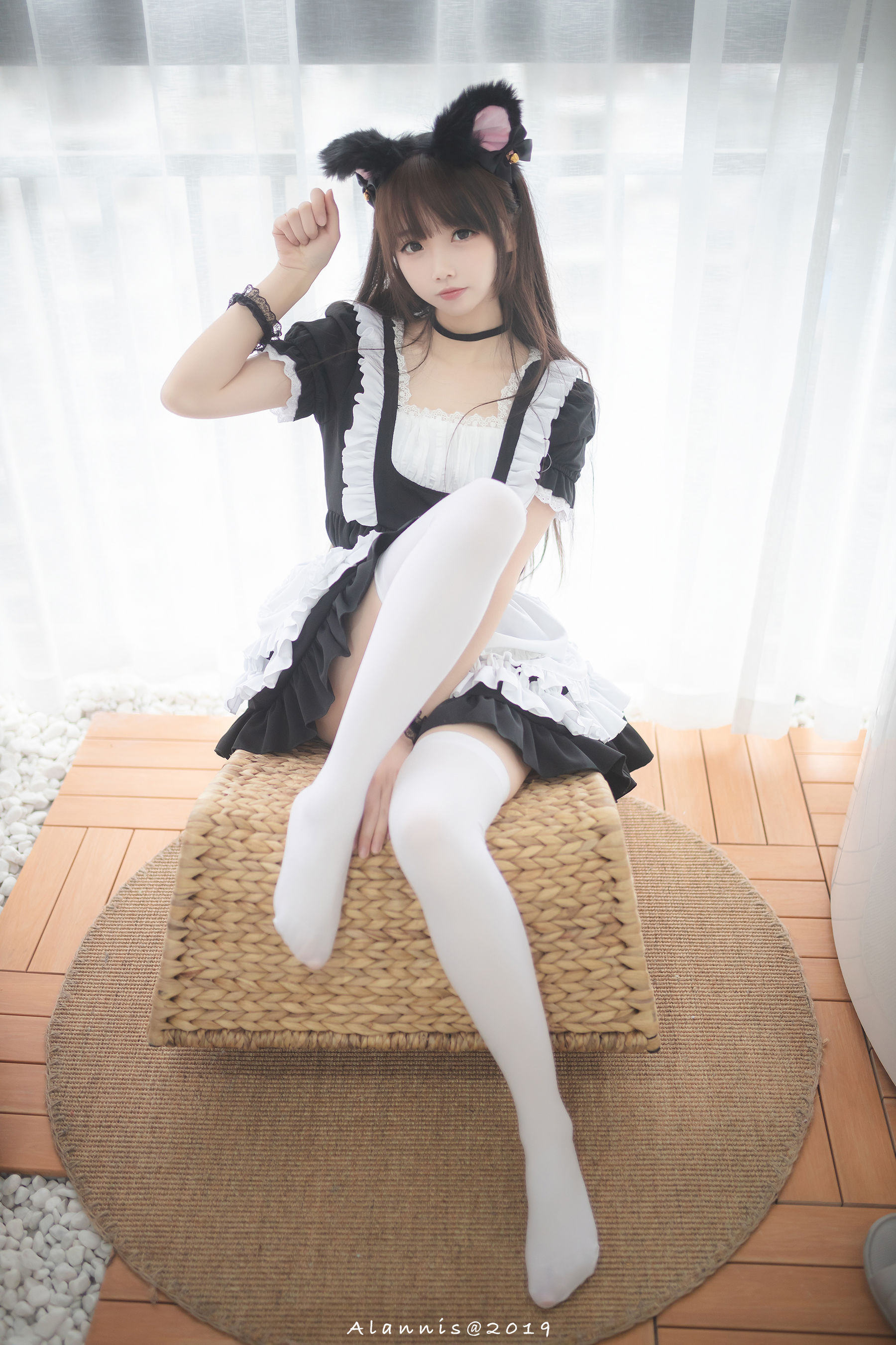 Cos小姐姐雪琪 白丝女仆-图1