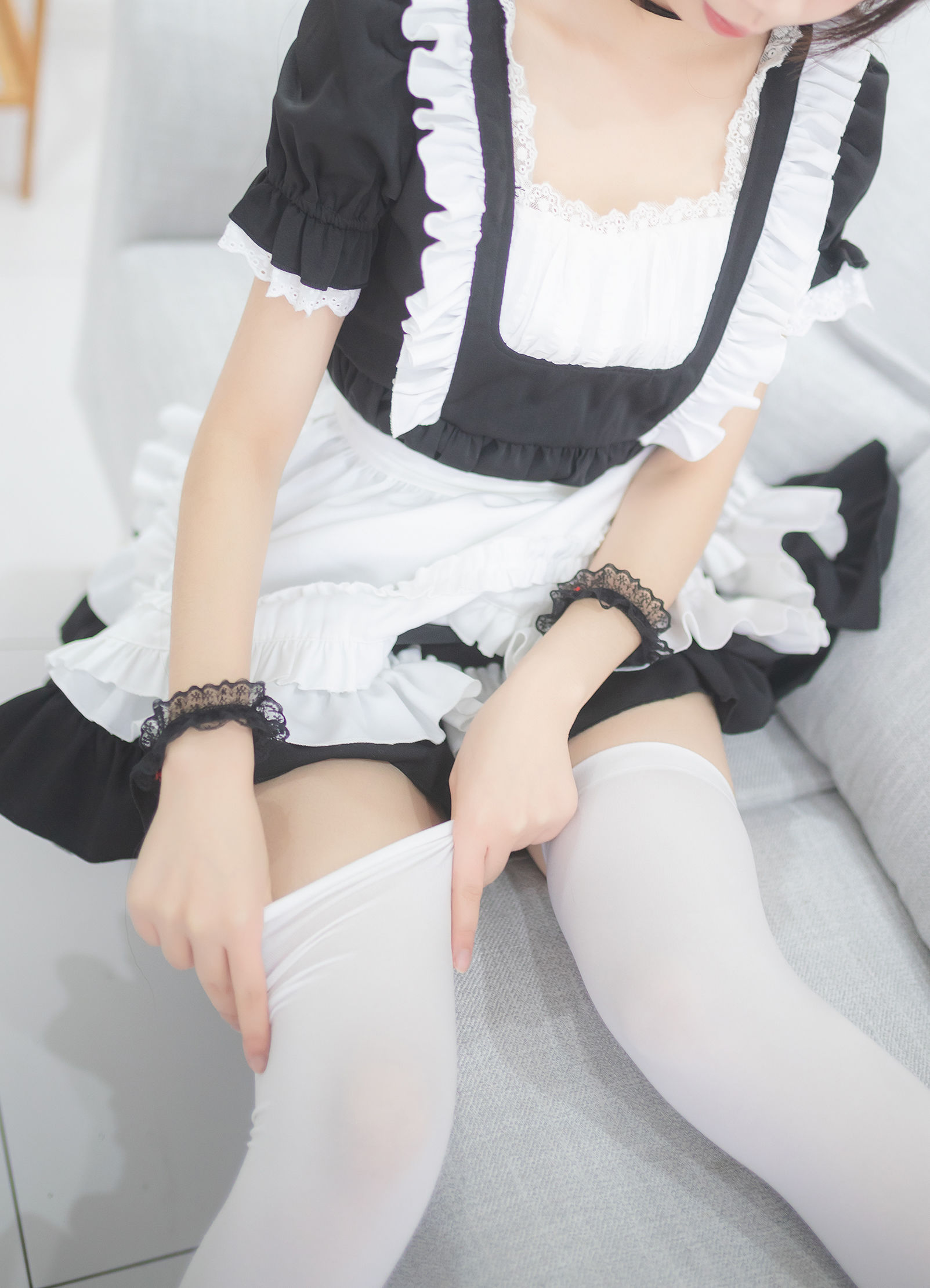 Cos小姐姐雪琪 白丝女仆-图4