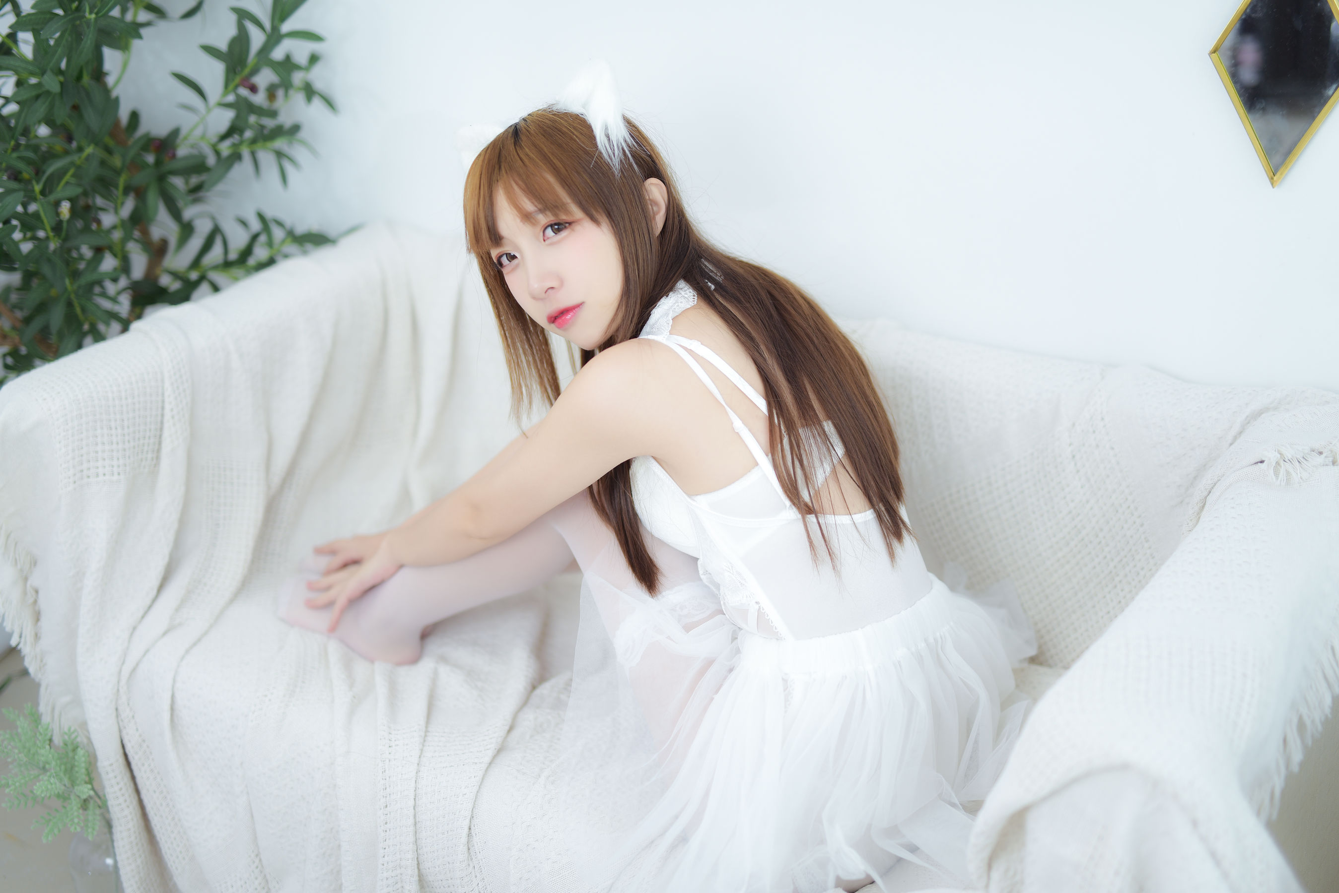 人气Coser二佐Nisa 宠物少女 私房白婚纱-图4