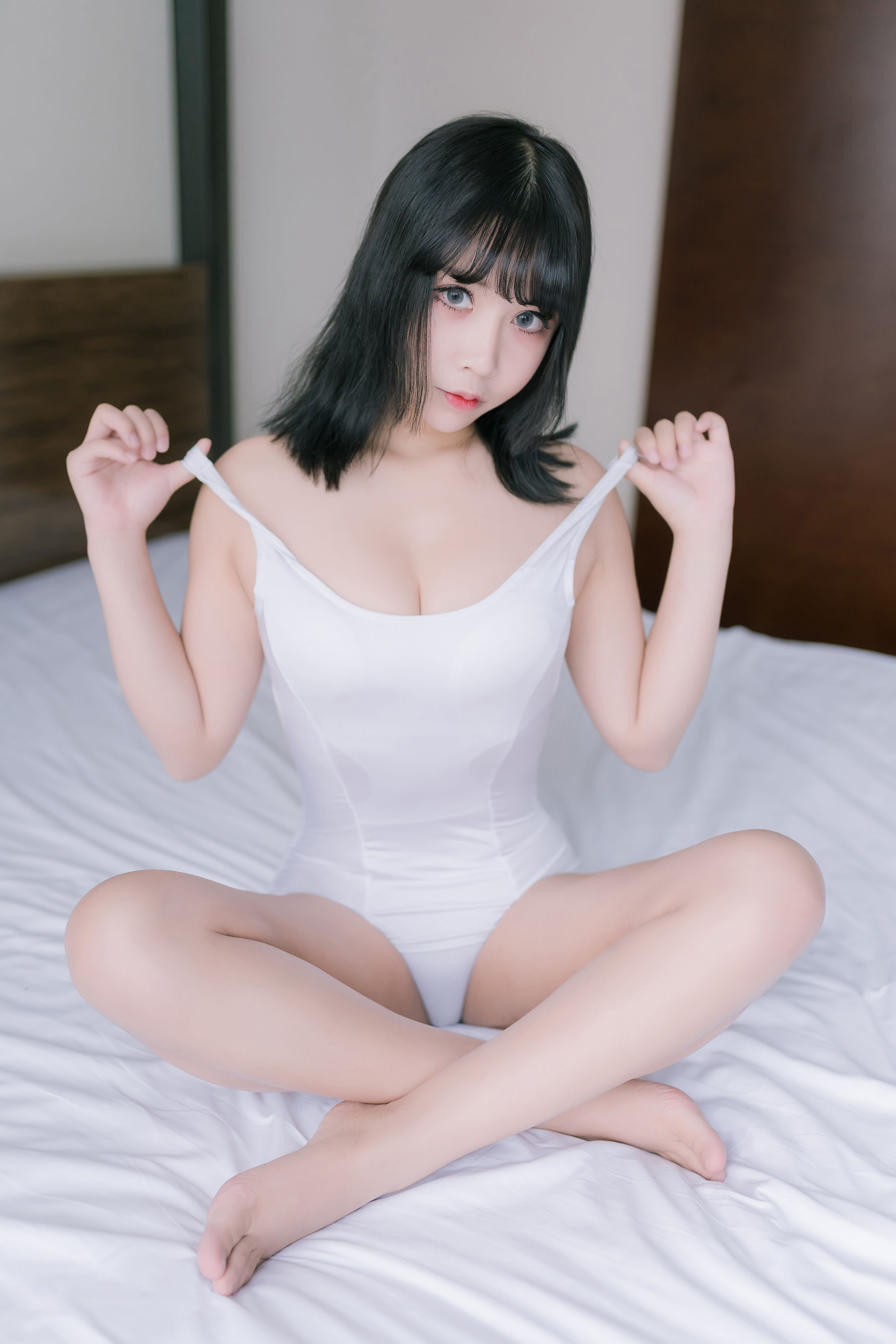 二次元妹子抱走莫子aa 大姐姐-图1