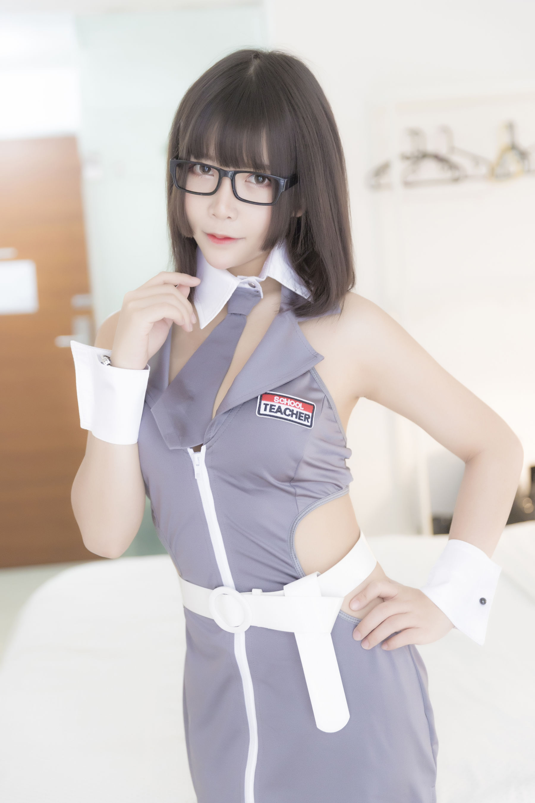 二次元妹子抱走莫子aa 黑丝制服-图11