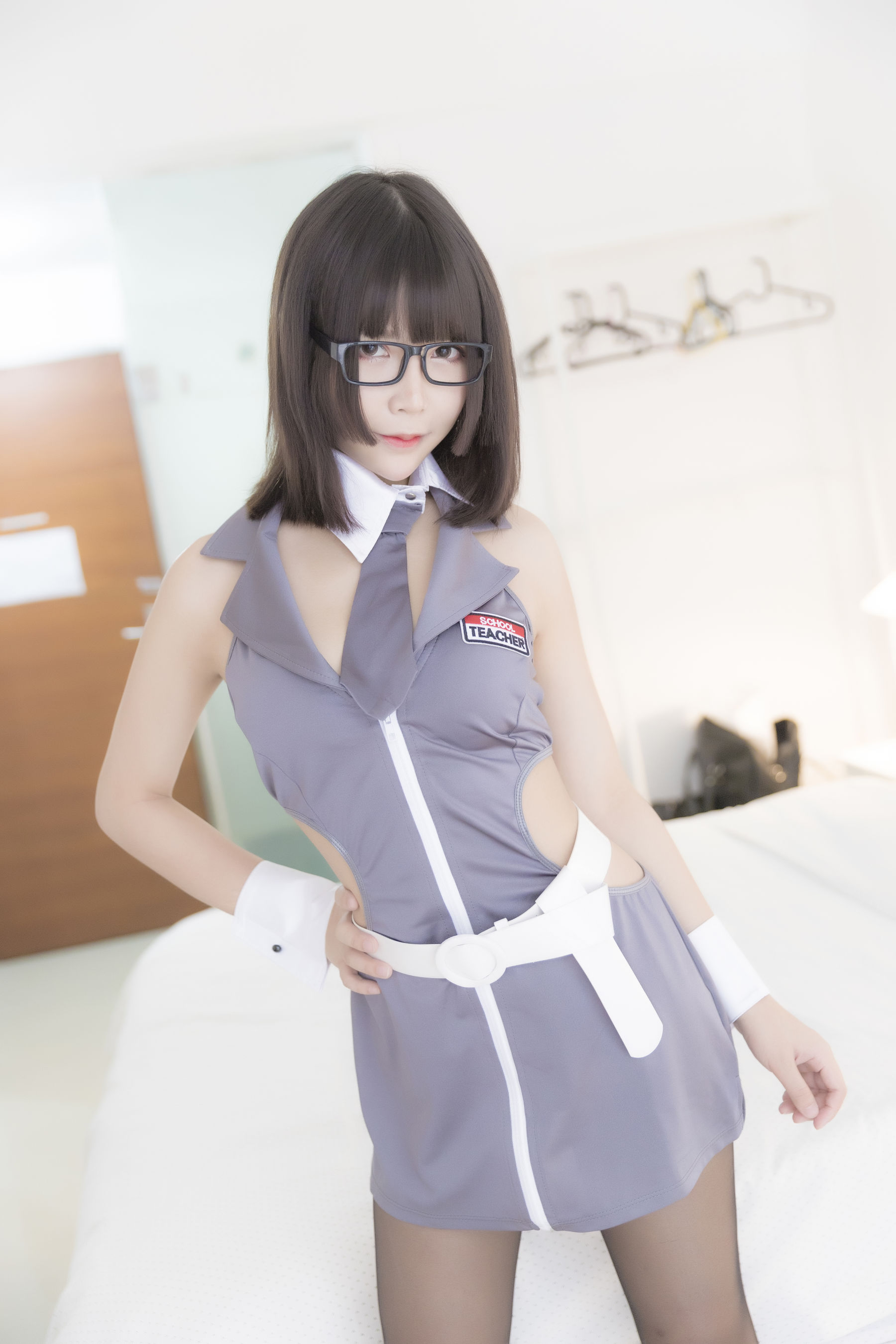 二次元妹子抱走莫子aa 黑丝制服-图17