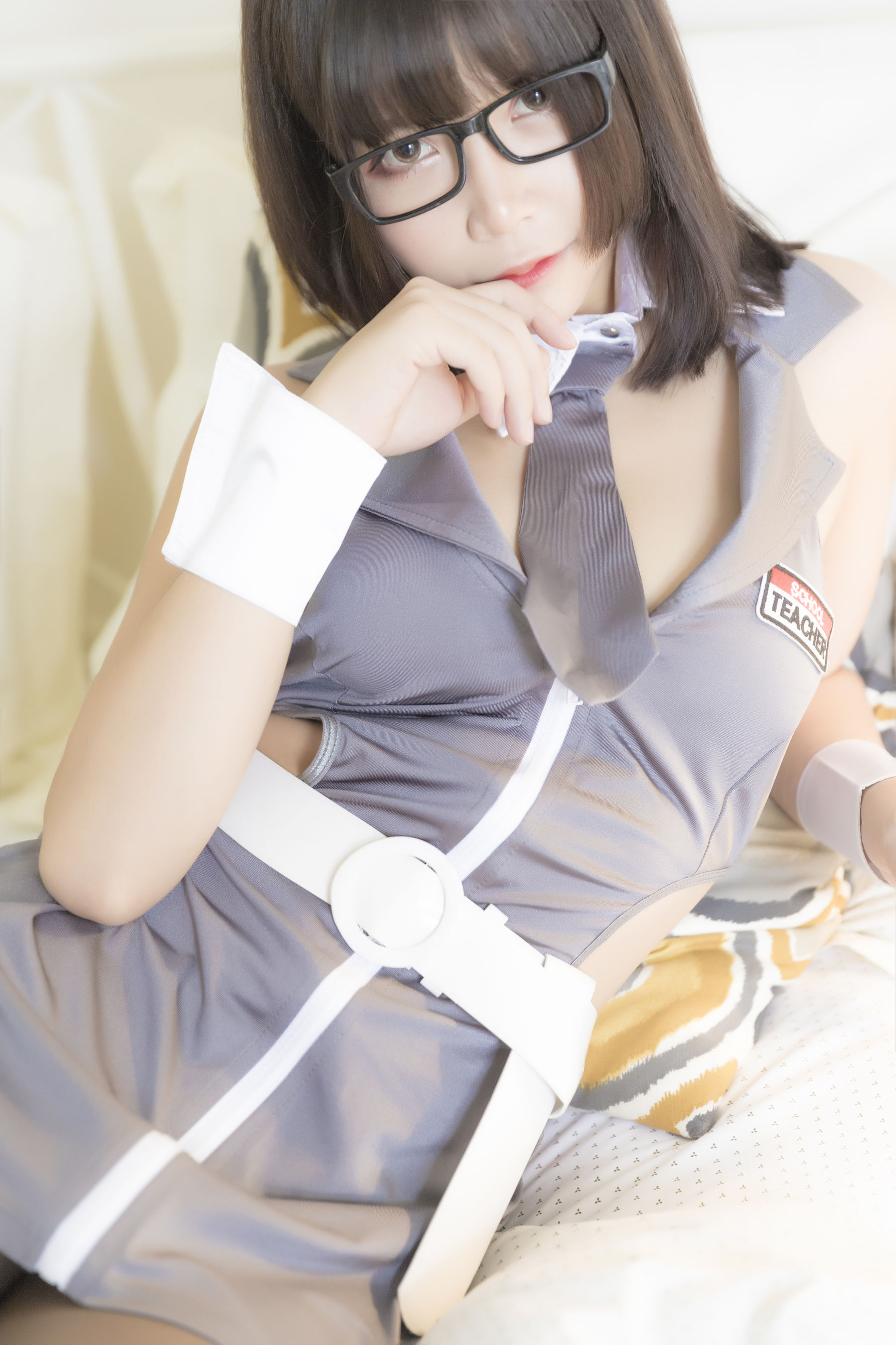 二次元妹子抱走莫子aa 黑丝制服-图8